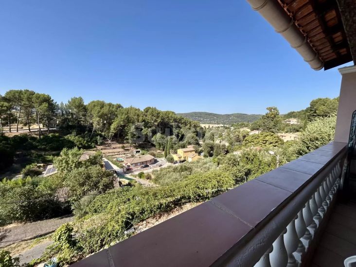 Vente Villa Draguignan 8 Pièces 179 m²