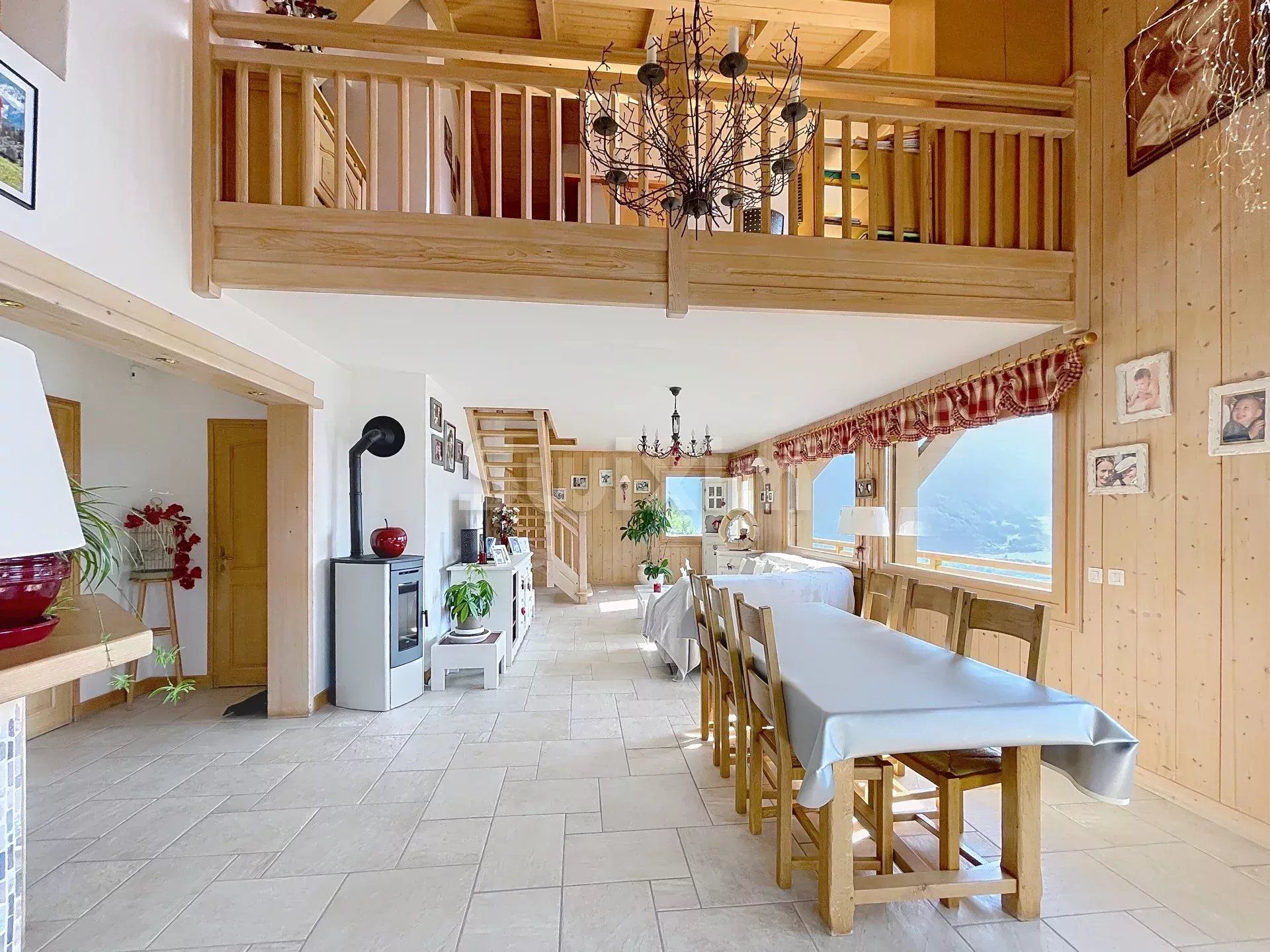 chalé 6 Quartos para venda sobre Sallanches (74700)