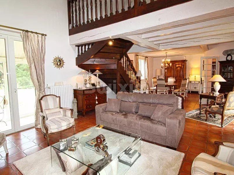 propriété 5 Pièces en vente sur Blois (41000)