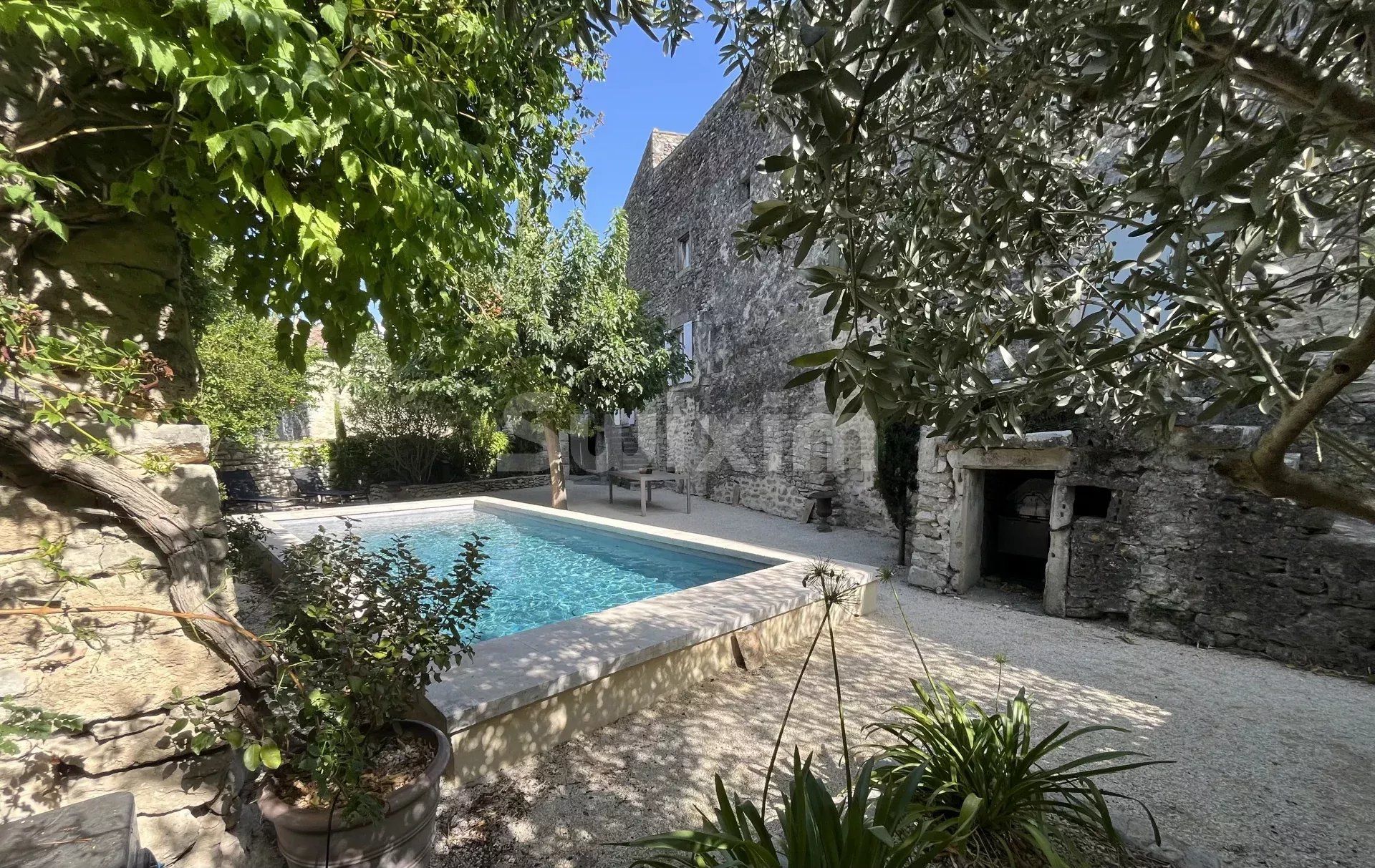 maison 10 Pièces en vente sur Grignan (26230)