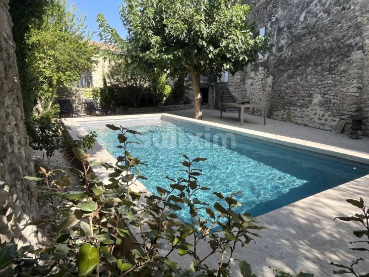 Vente Maison Grignan 10 Pièces 280 m²