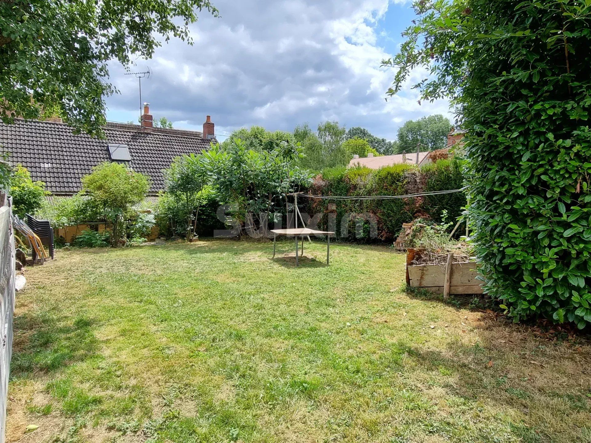 casa 9 Quartos para venda sobre Corvol-l'Orgueilleux (58460)