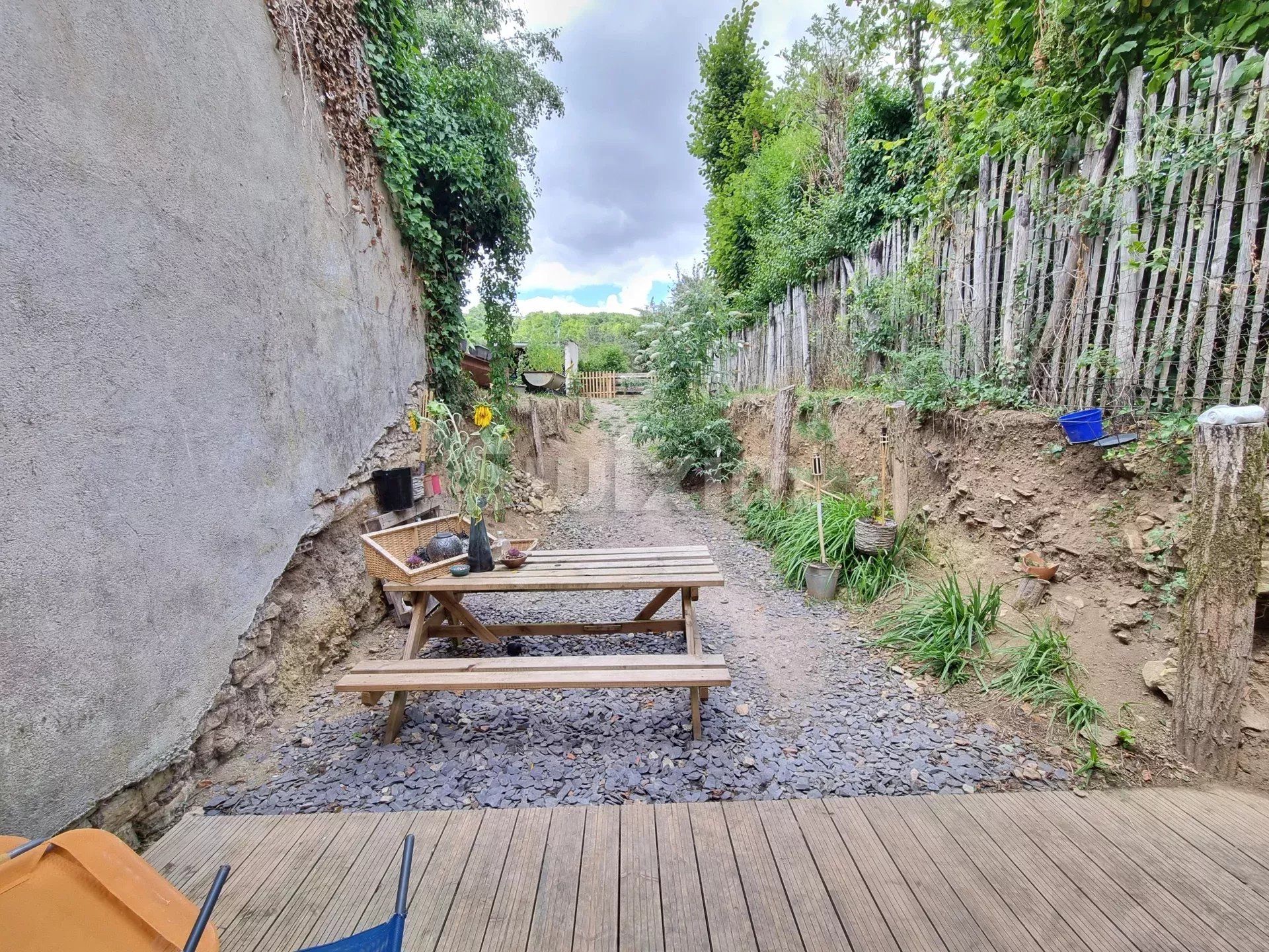 casa 9 Quartos para venda sobre Corvol-l'Orgueilleux (58460)