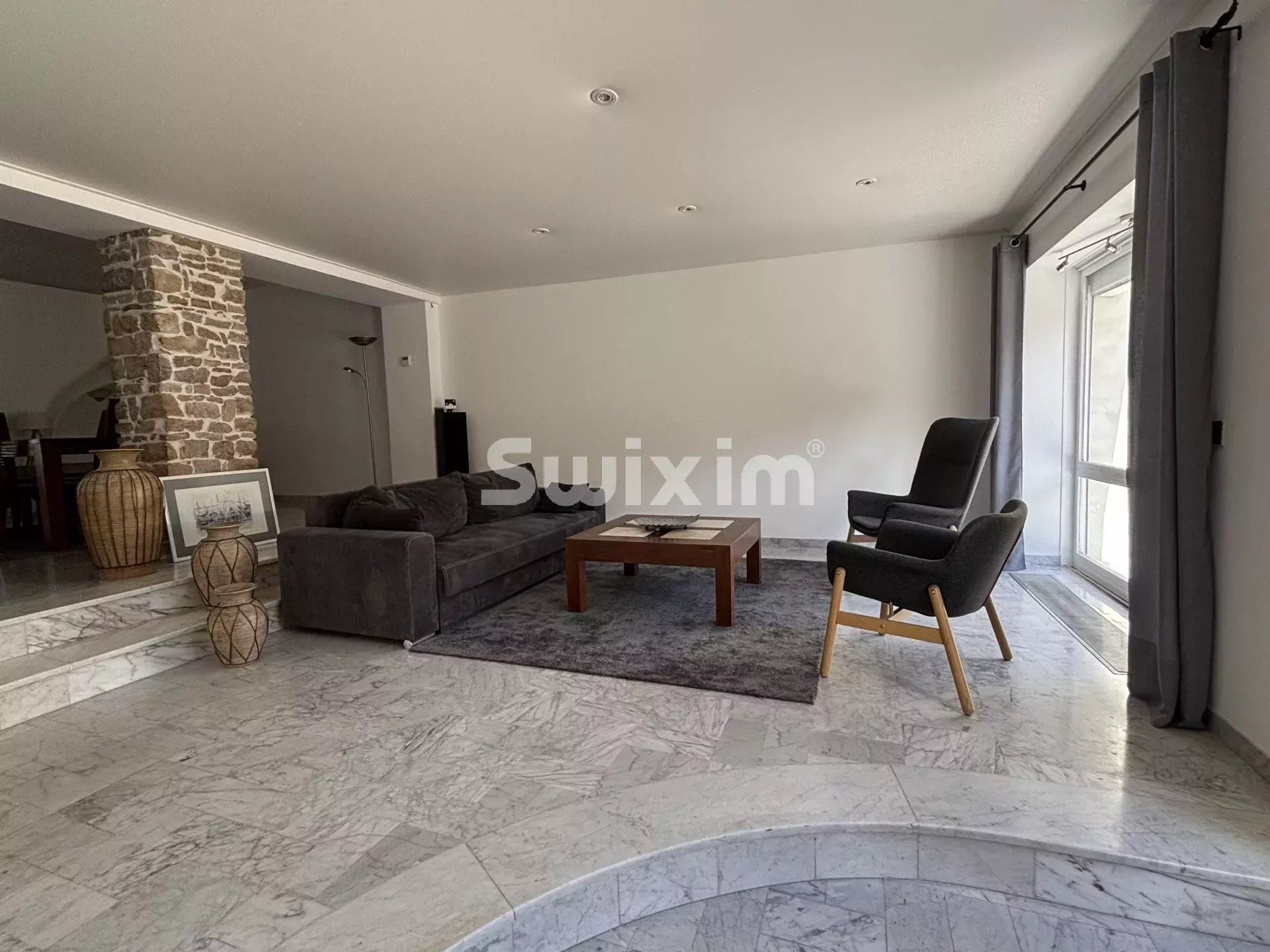 house 11 Rooms for sale on Ambérieu-en-Bugey (01500)