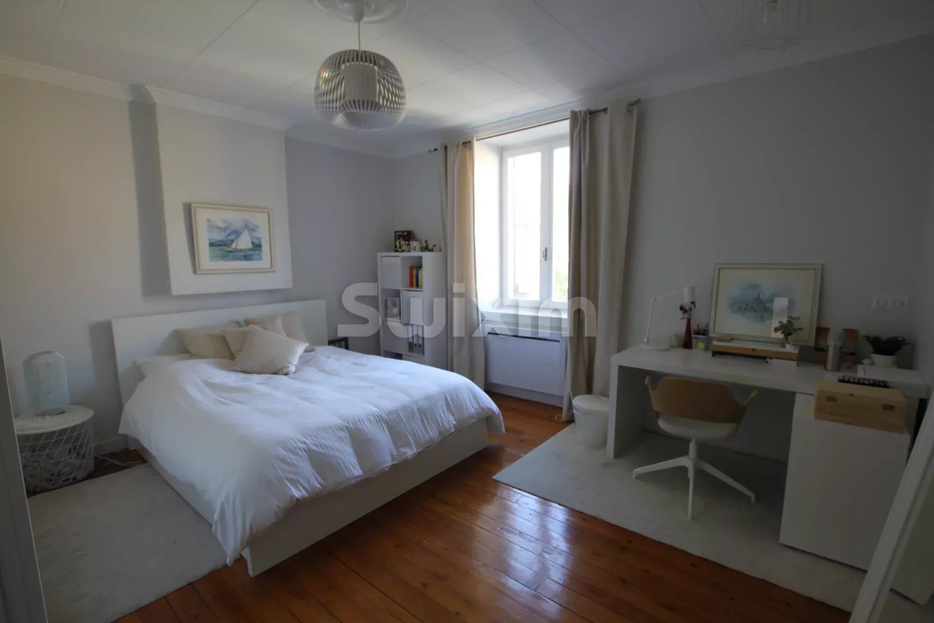 house 11 Rooms for sale on Ambérieu-en-Bugey (01500)