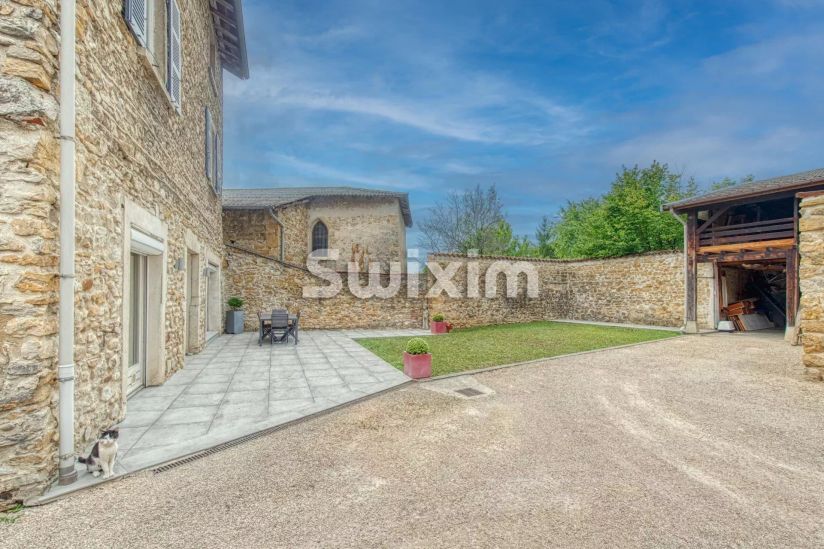 Vente Maison Ambérieu-en-Bugey 11&nbsp;Pièces 210&nbsp;m²