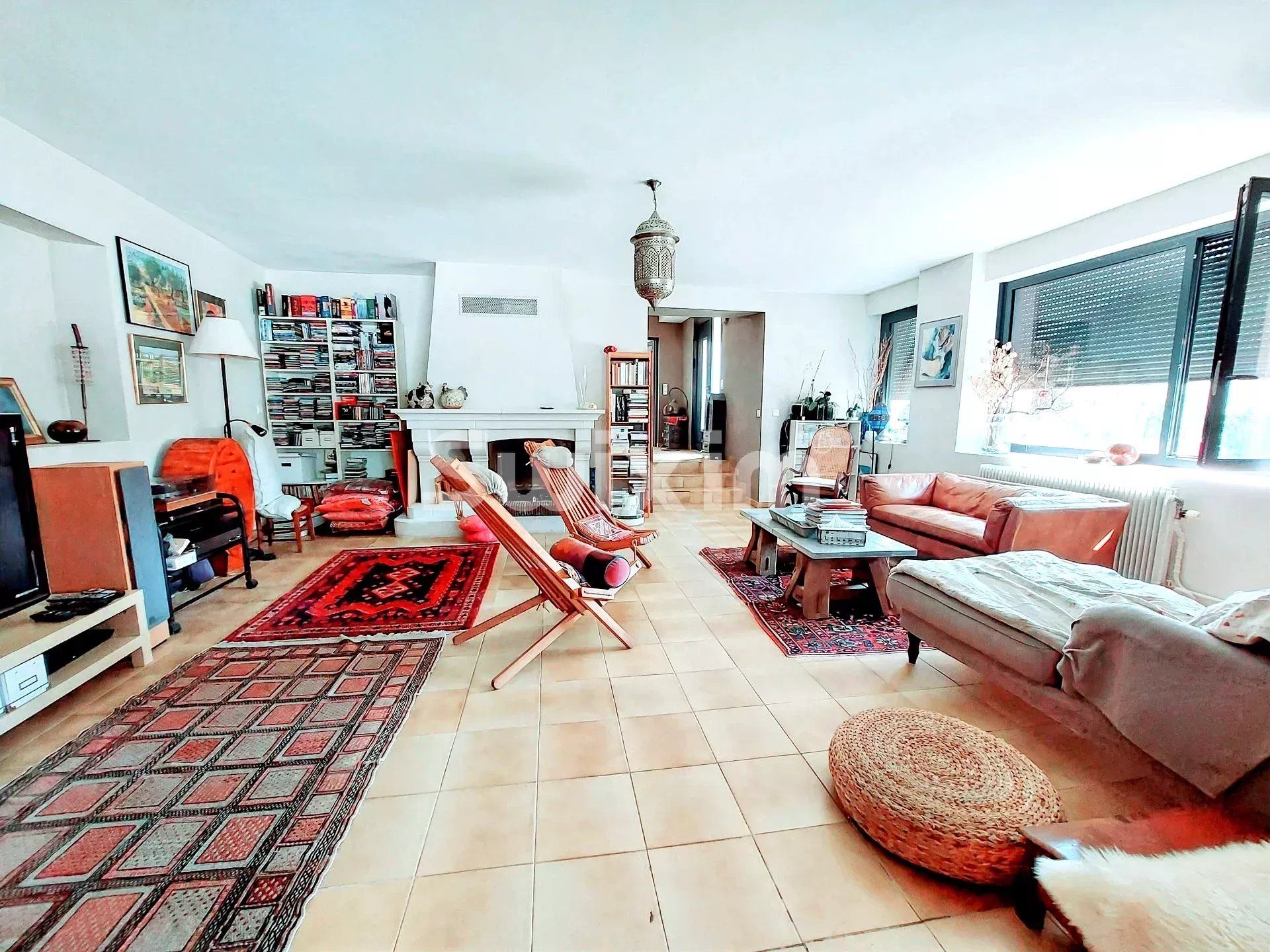 casa 7 Quartos para venda sobre Divonne-les-Bains (01220)