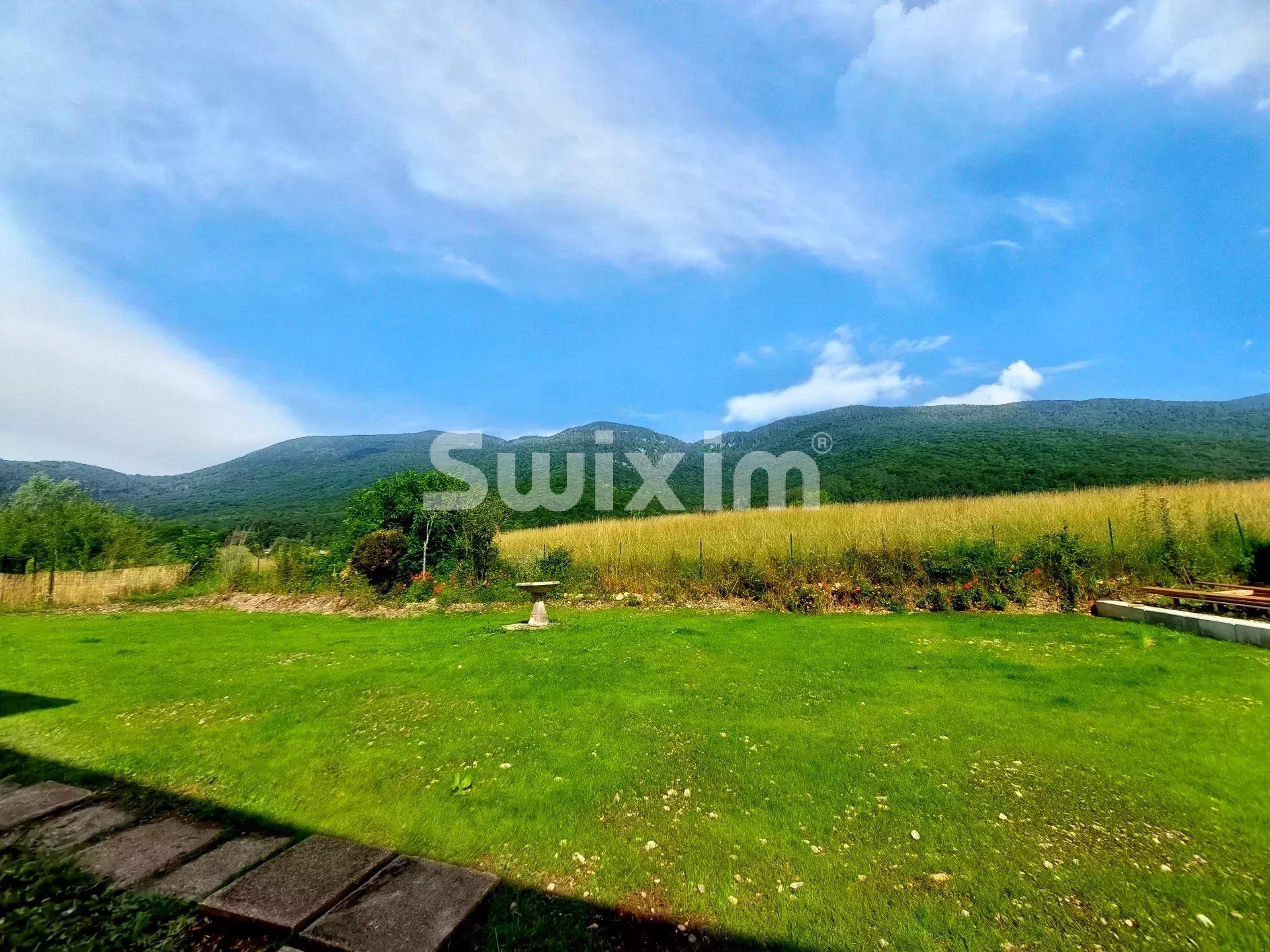 casa 7 Quartos para venda sobre Divonne-les-Bains (01220)