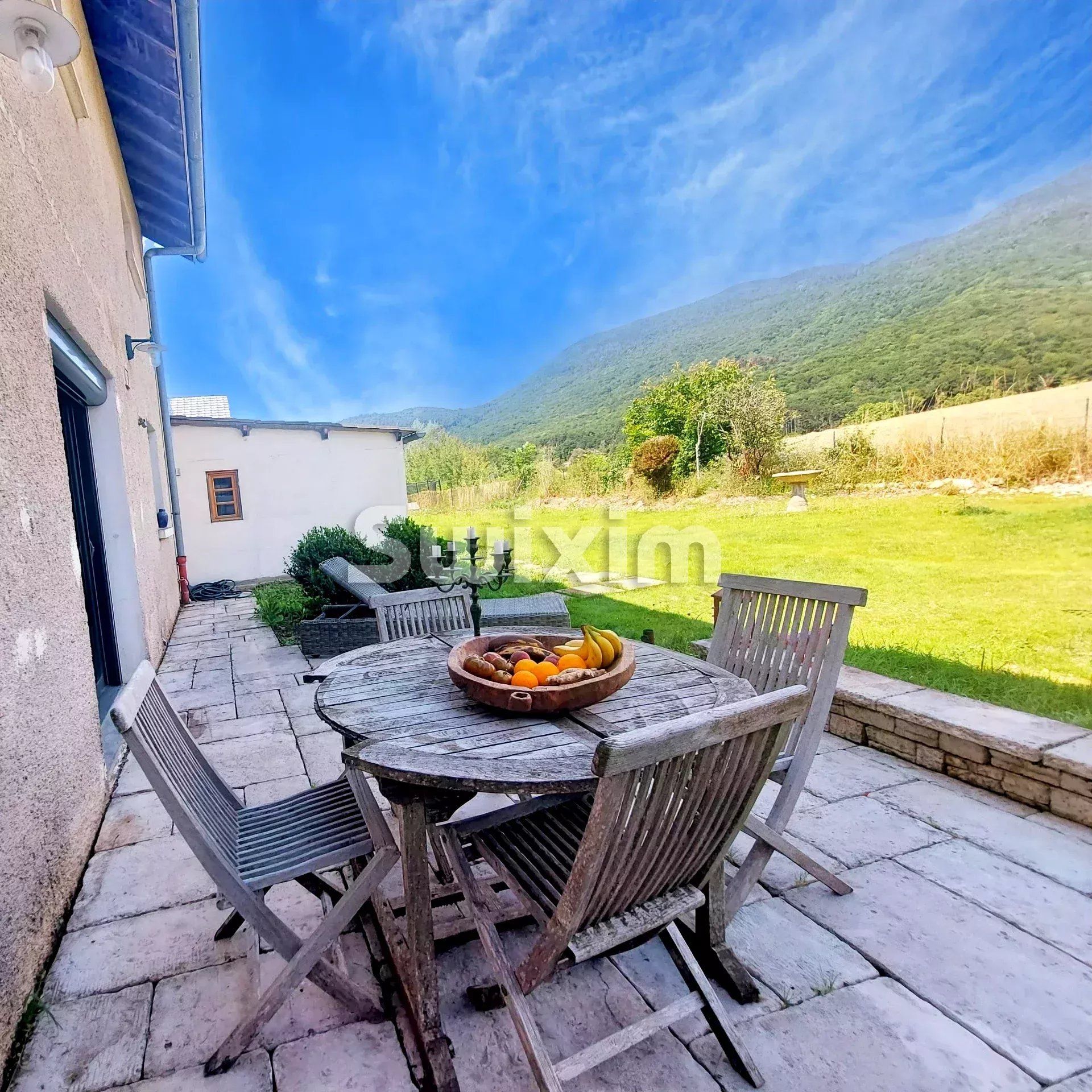 haus 7 Zimmer zum verkauf auf Divonne-les-Bains (01220)