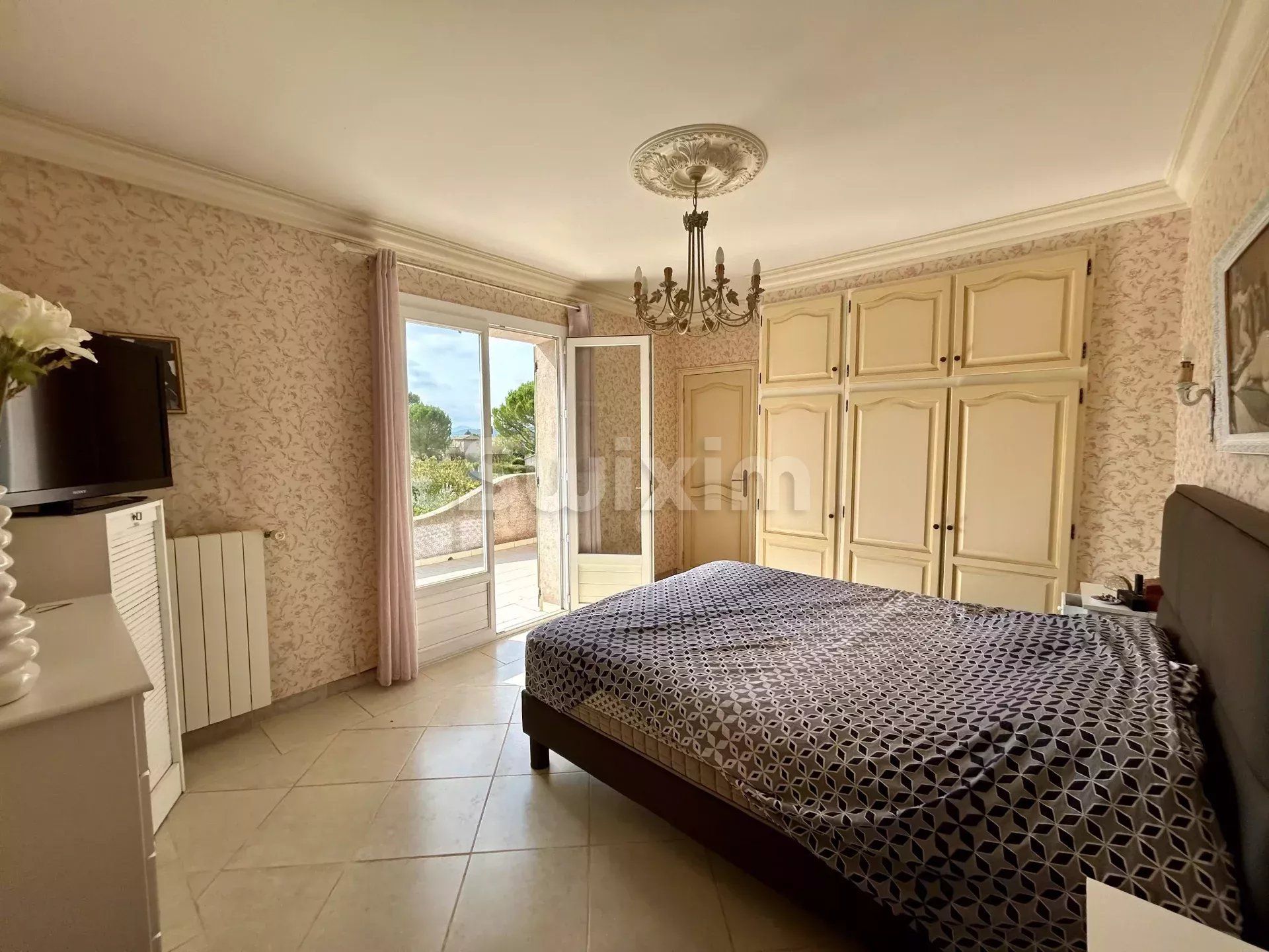 villa 5 Quartos para venda sobre Les Arcs (83460)