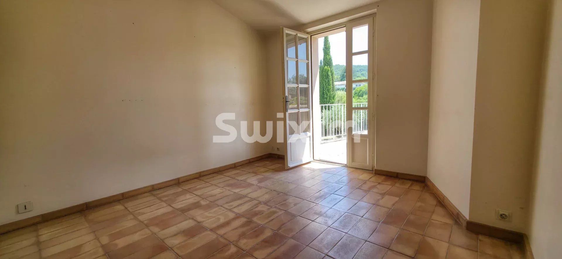 villa 5 Salas en venta en Valréas (84600)