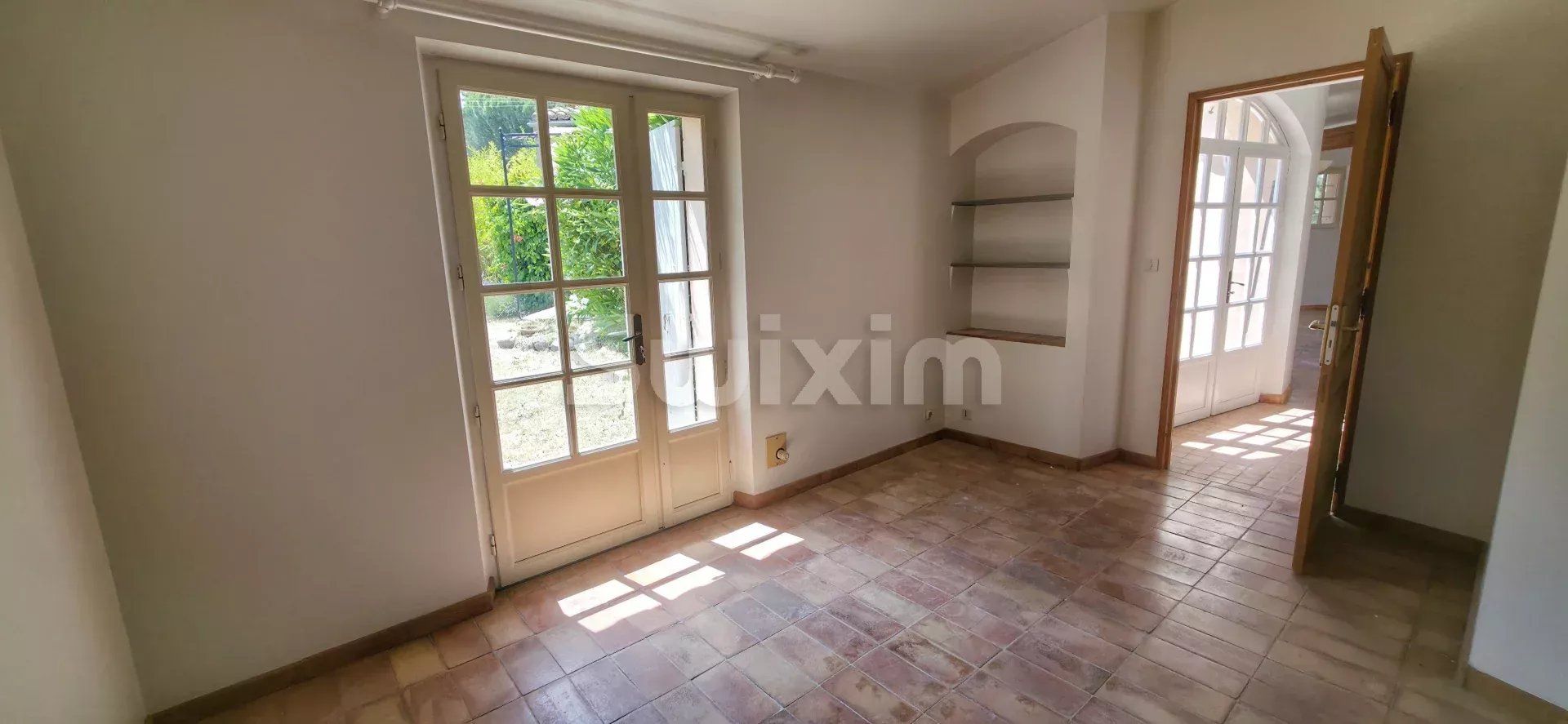 villa 5 Quartos para venda sobre Valréas (84600)