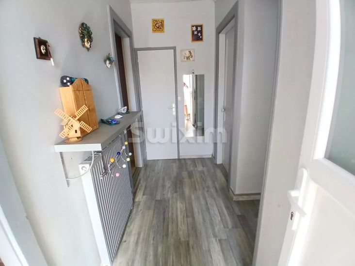 Sale House Champagnole 9 Rooms 172.4 m²