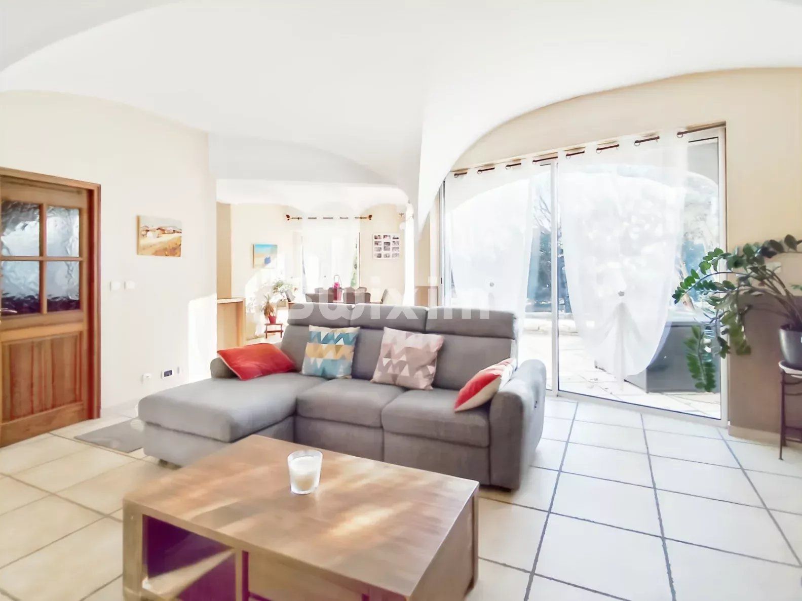 casa 4 Quartos para venda sobre Donzère (26290)