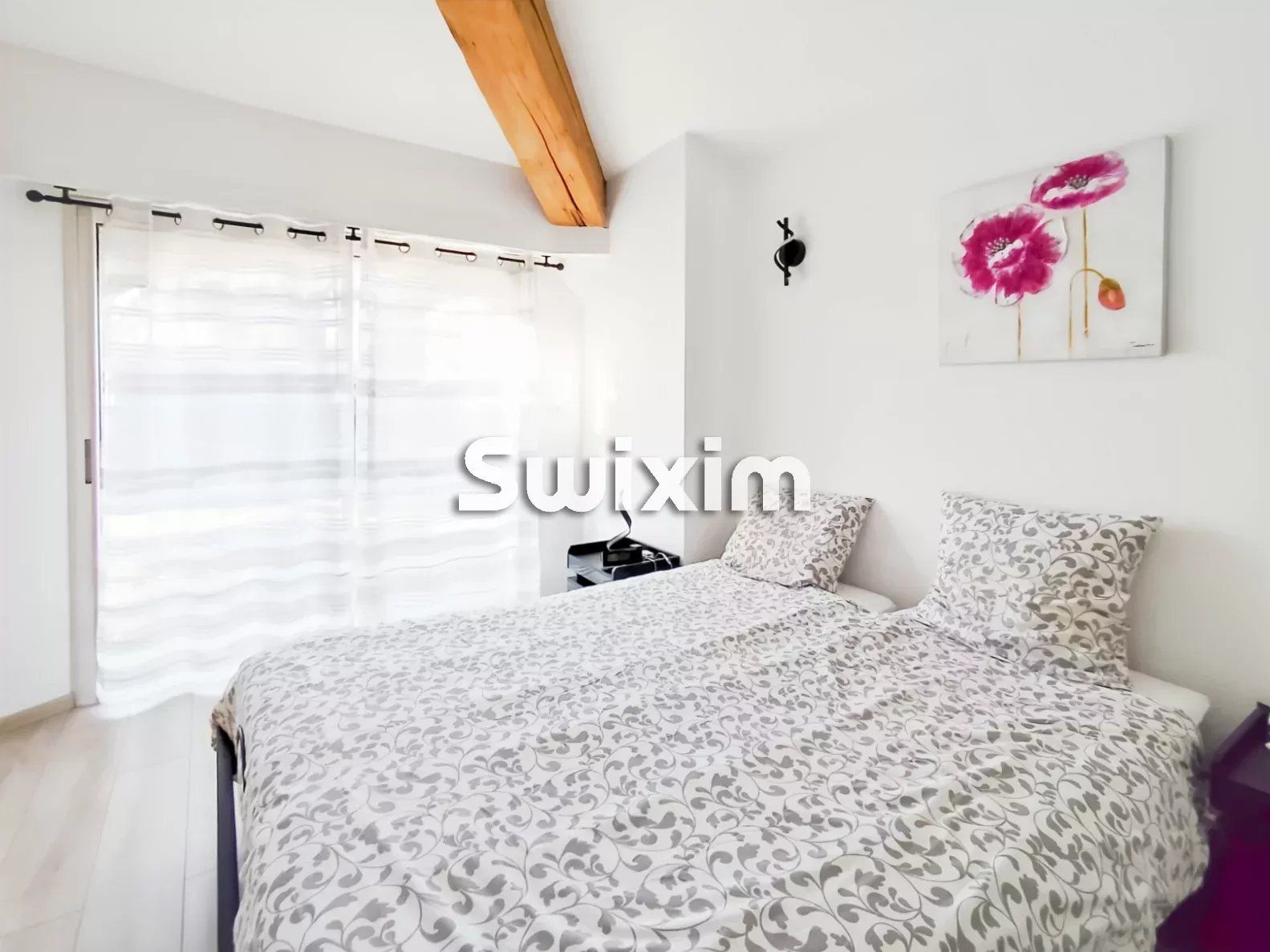 house 4 Rooms for sale on Donzère (26290)