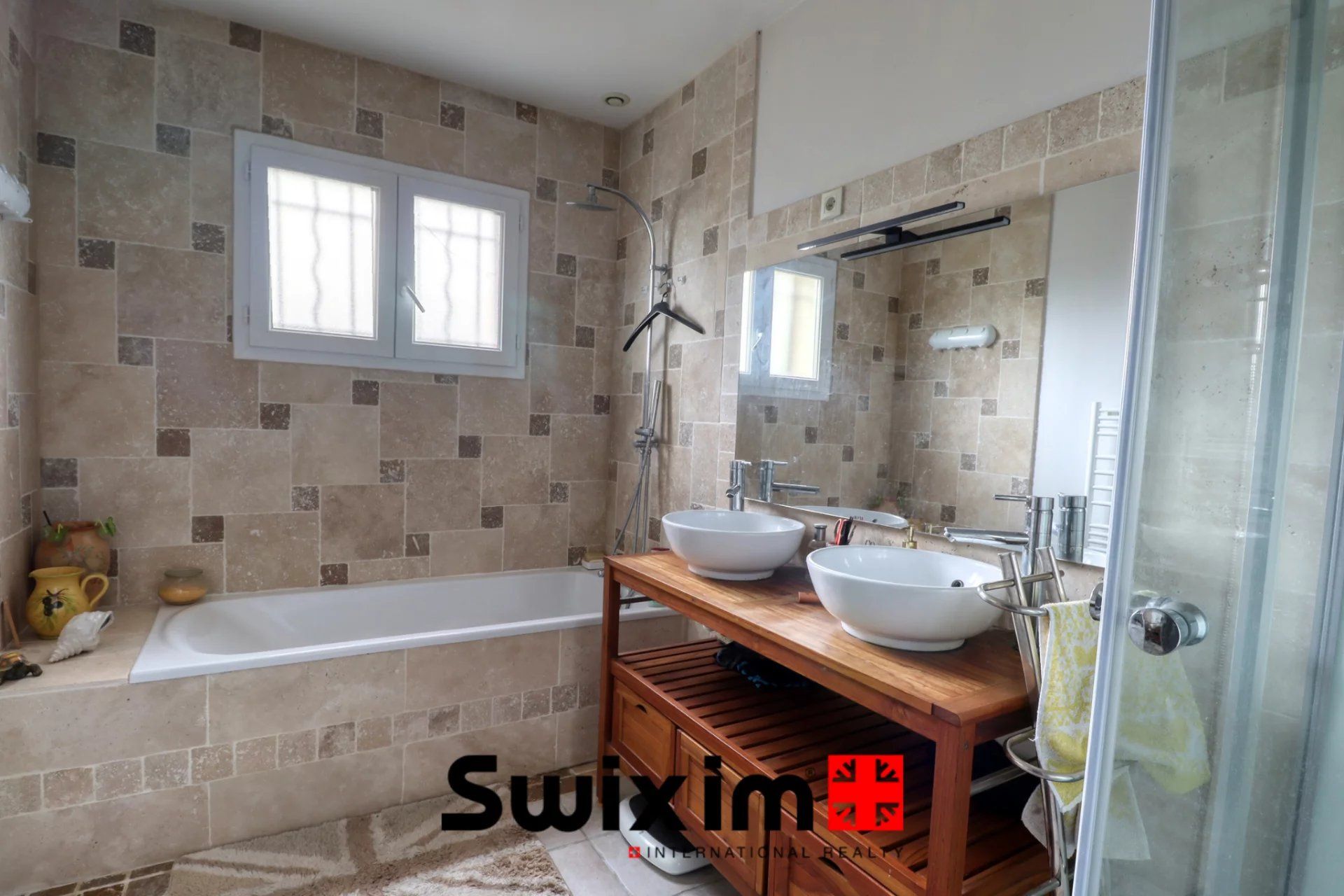 casa 7 Camere in vendita su Cissac-Médoc (33250)