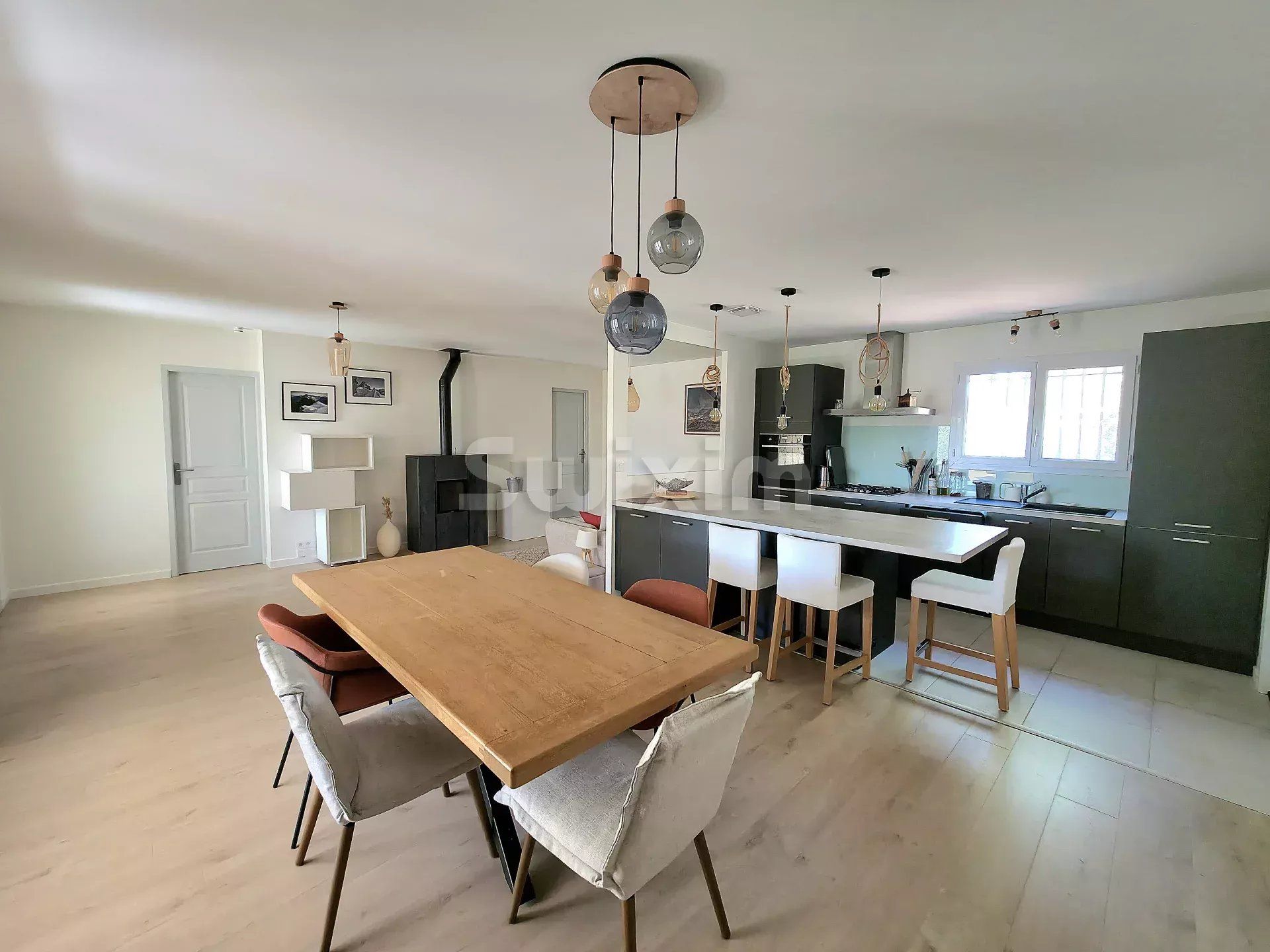 haus 6 Zimmer zum verkauf auf Visan (84820)