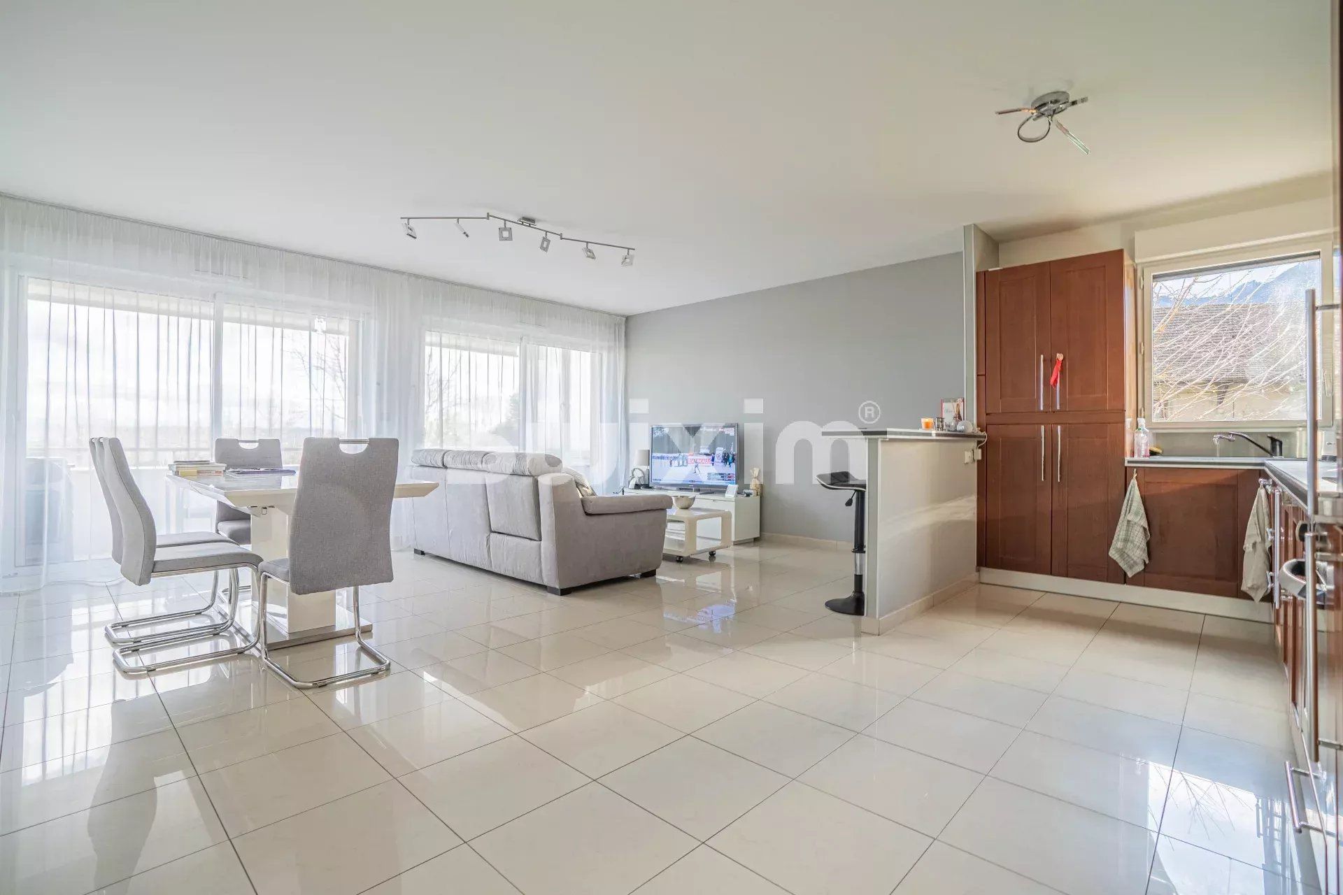 apartamento 3 Salas en venta en Péron (01630)