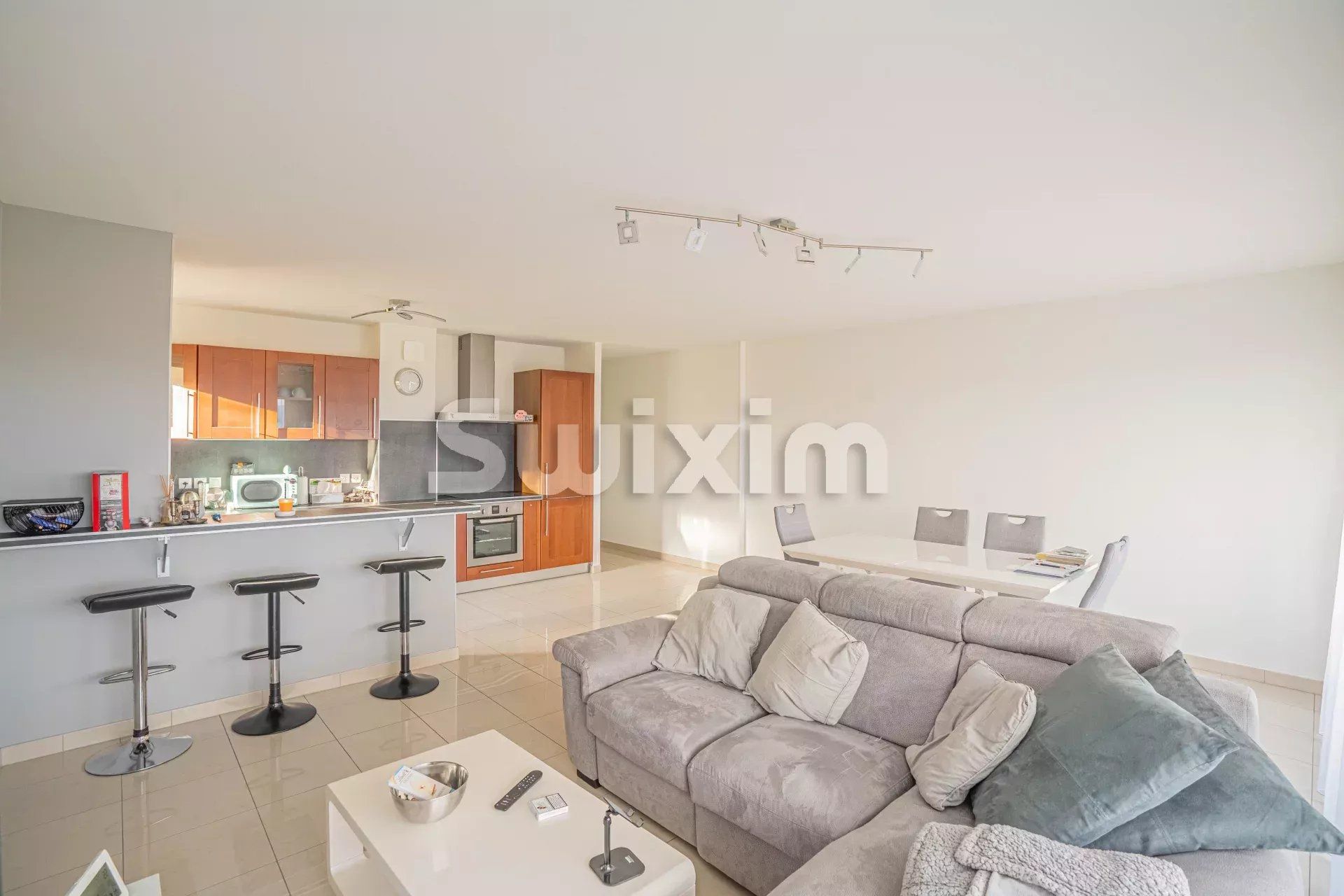 appartement 3 Zimmer zum verkauf auf Péron (01630)