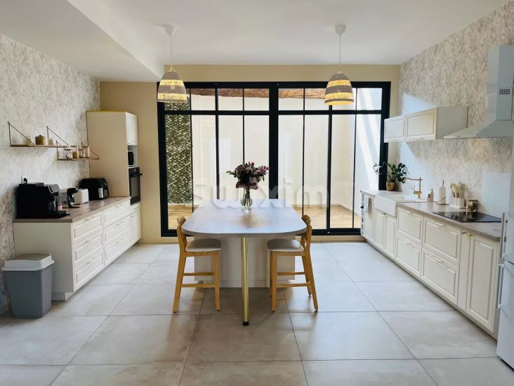 Vente Maison Marseillan 6 Pièces 226 m²