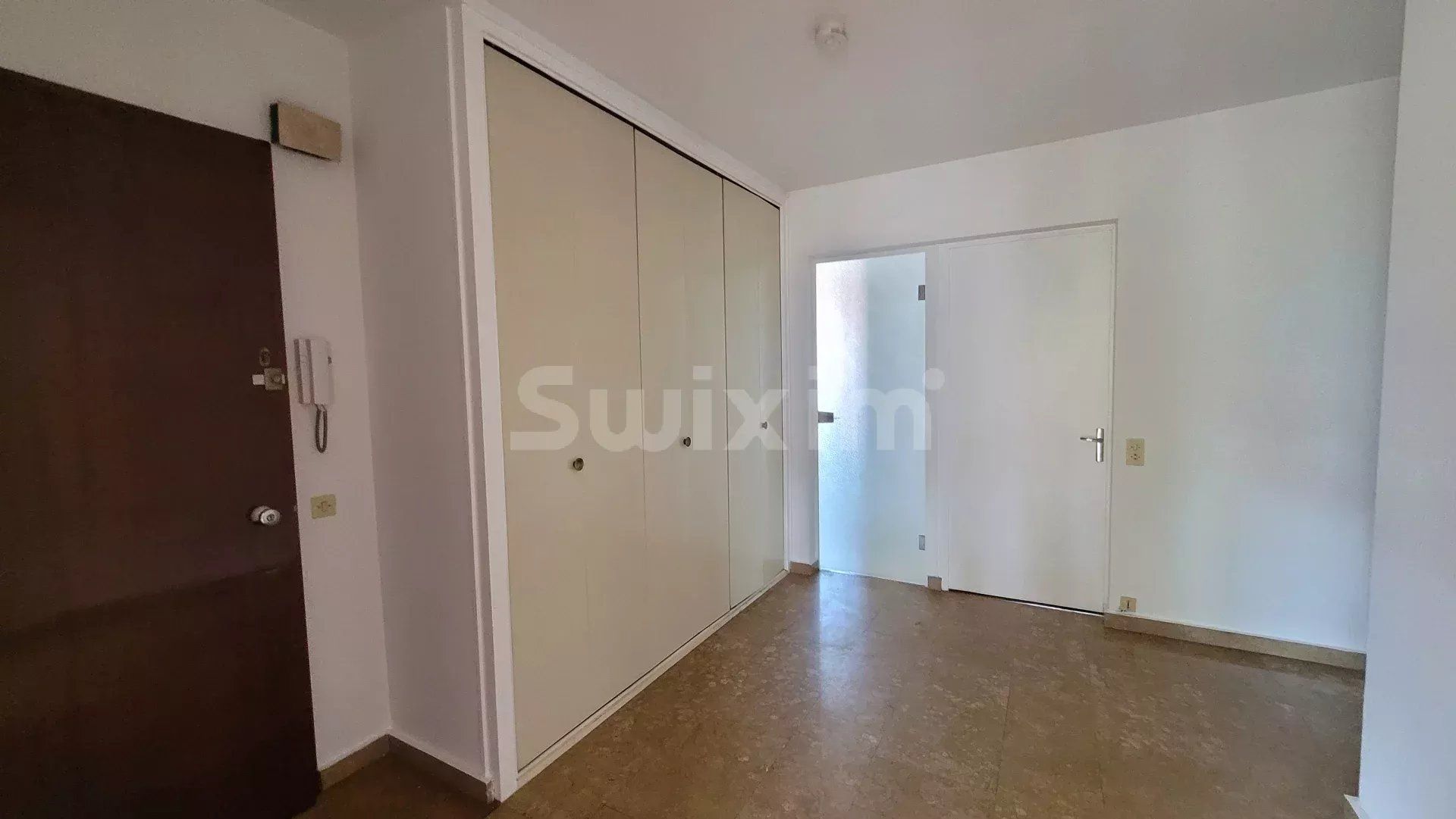 appartement 5 Zimmer zum verkauf auf Lons-le-Saunier (39000)