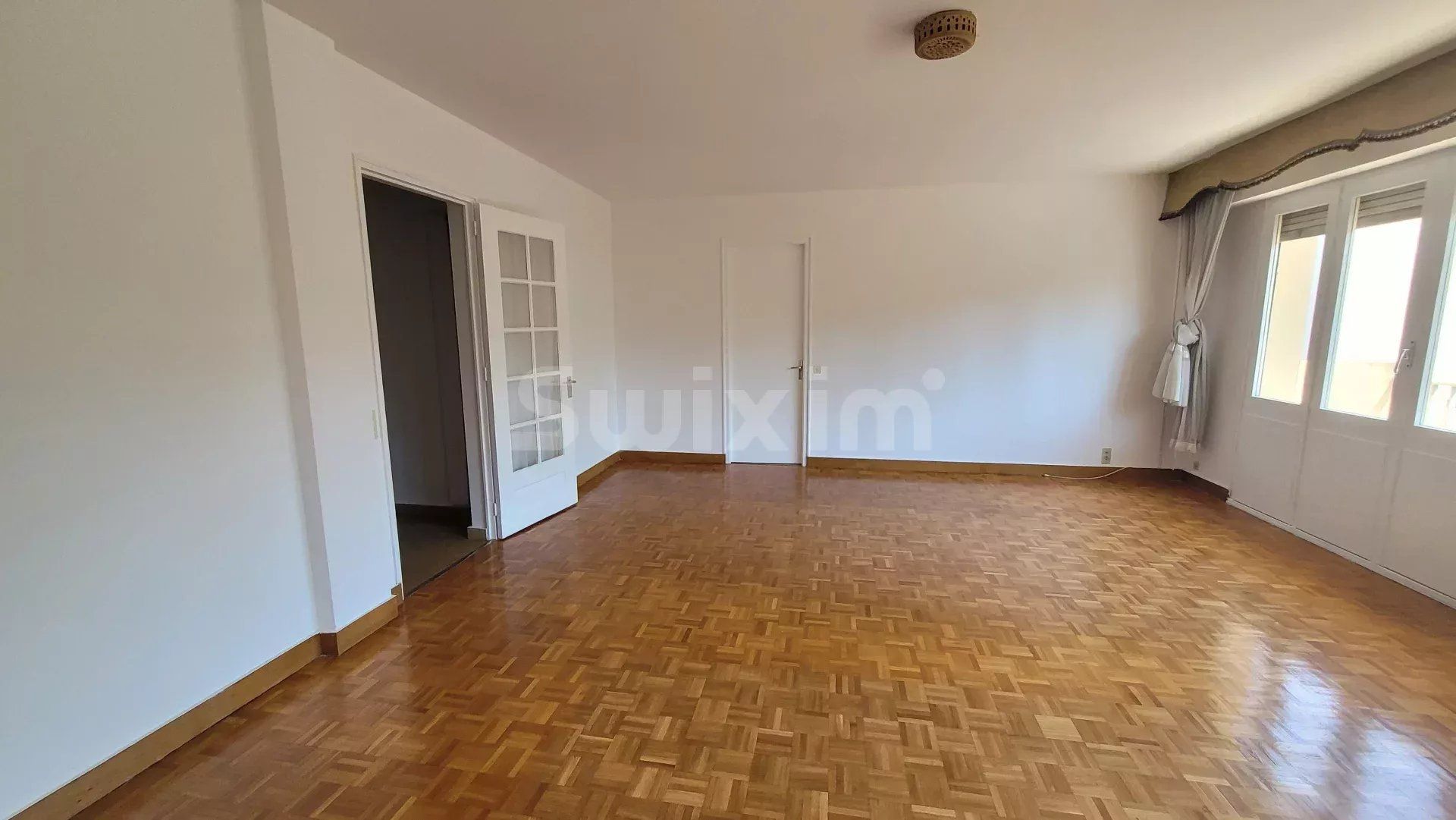 appartement 5 Zimmer zum verkauf auf Lons-le-Saunier (39000)