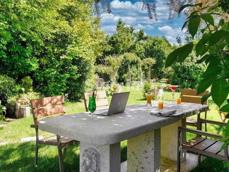 commerce 35 Pièces en vente sur Cheverny (41700)