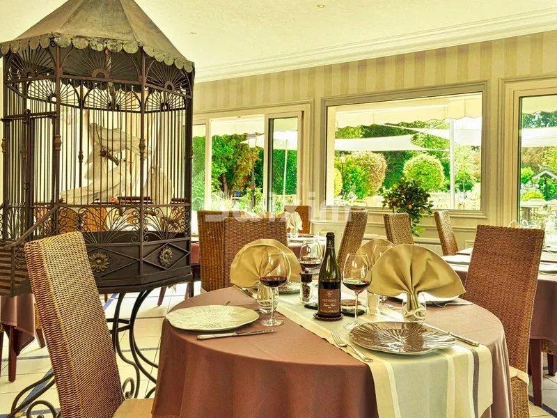 commerce 35 Pièces en vente sur Cheverny (41700)