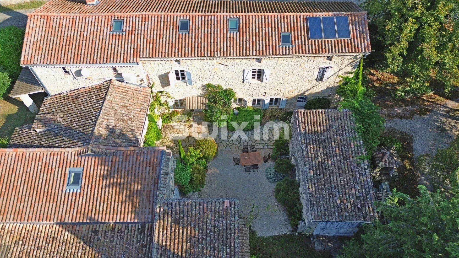 maison 18 Pièces en vente sur Soyans (26400)