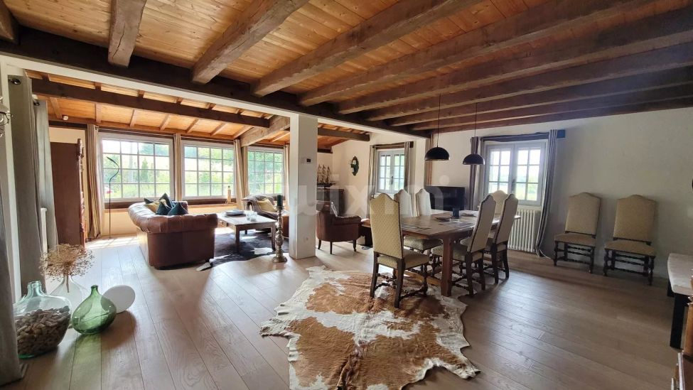 Vente Maison Louhans 7 Pièces 178 m²