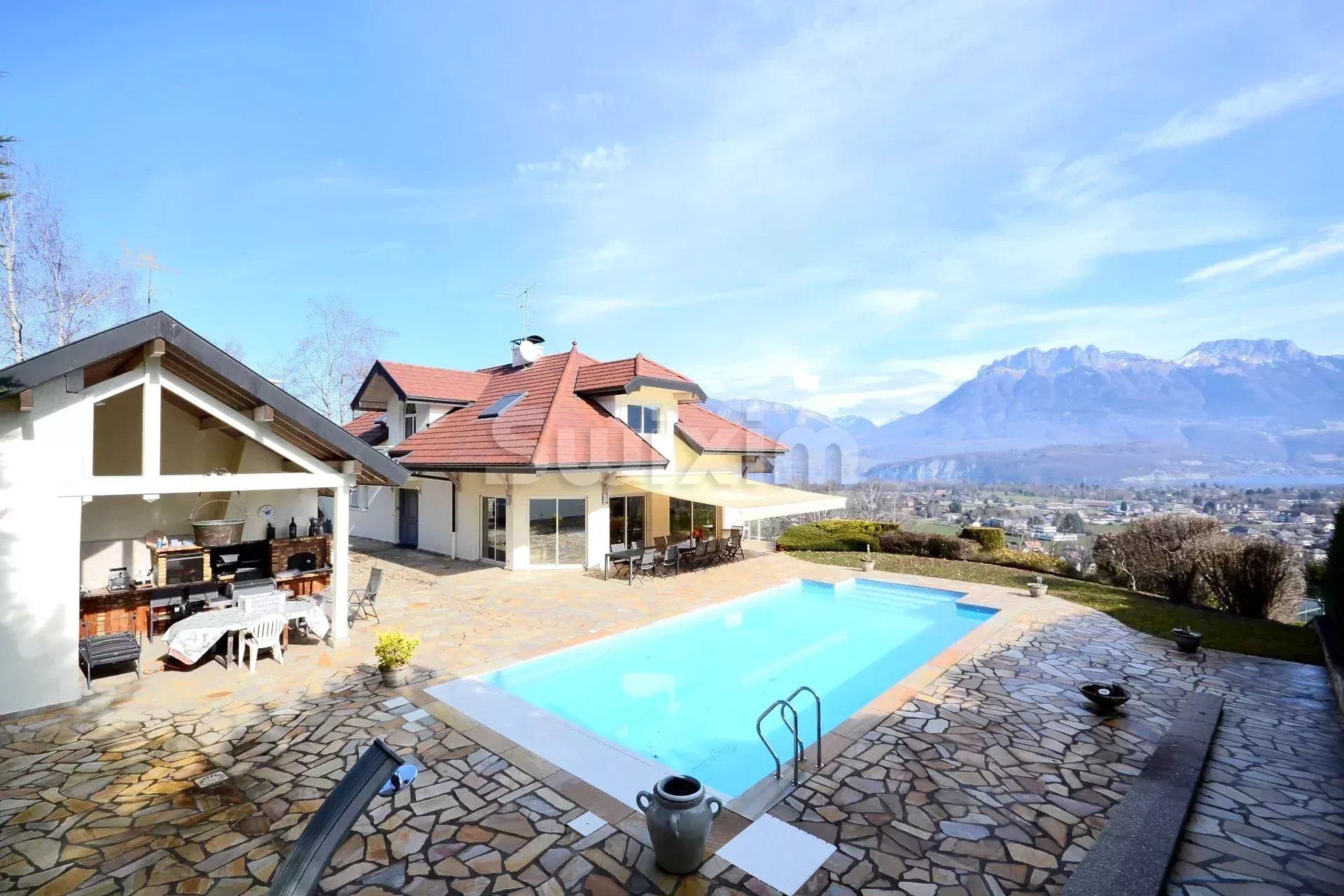 casa 7 Quartos para venda sobre Saint-Jorioz (74410)