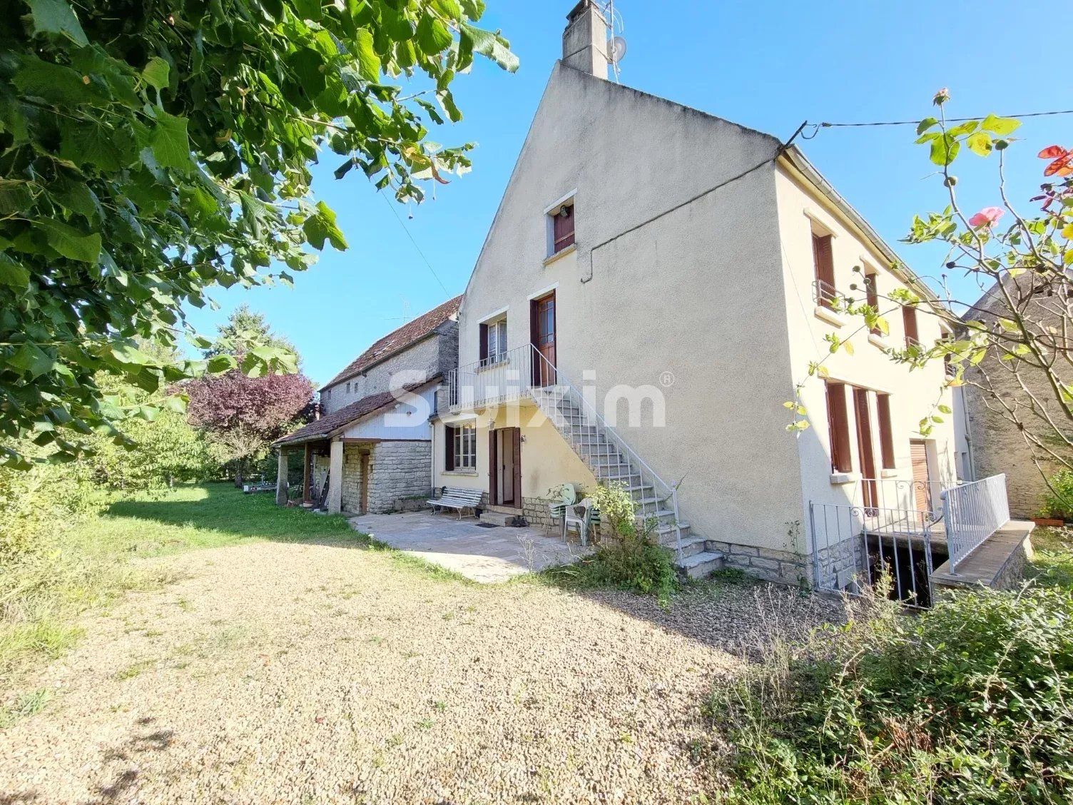 casa 6 Camere in vendita su Dornecy (58530)
