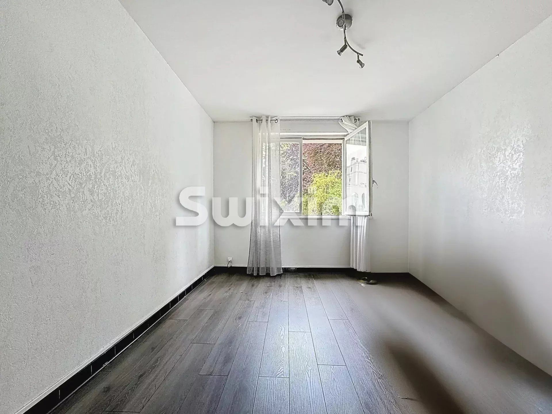 appartamento 3 Camere in vendita su Divonne-les-Bains (01220)