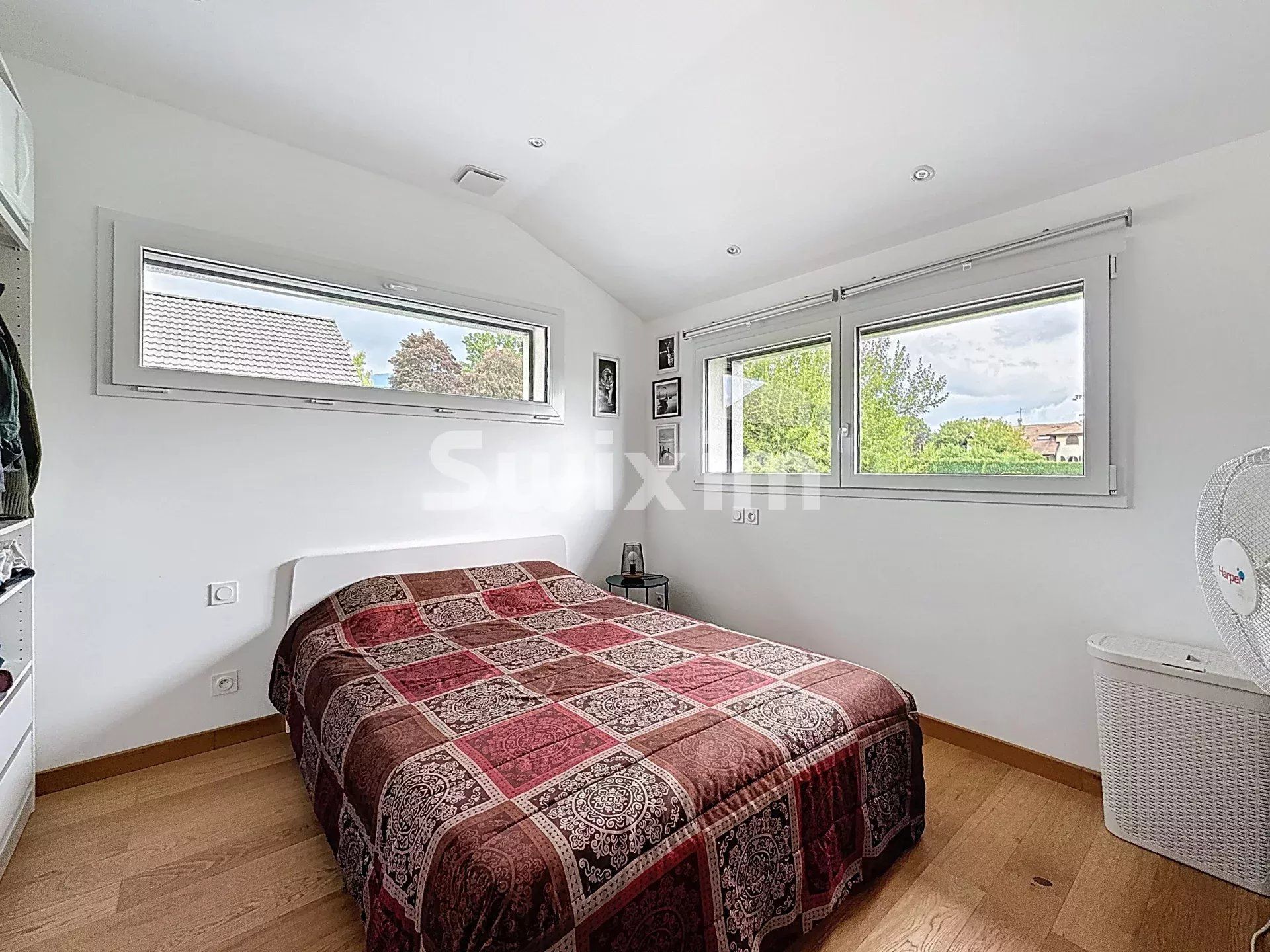 house 7 Rooms for sale on Divonne-les-Bains (01220)