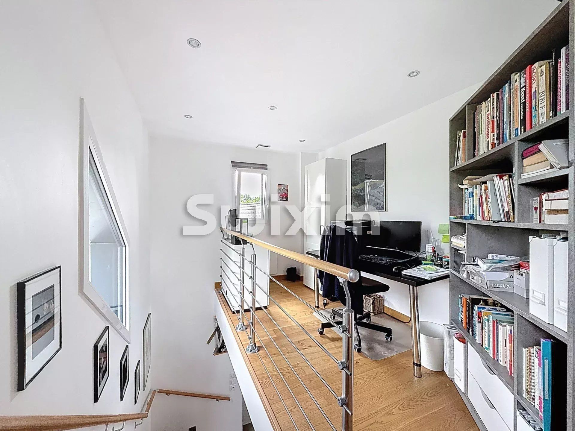 casa 7 Camere in vendita su Divonne-les-Bains (01220)