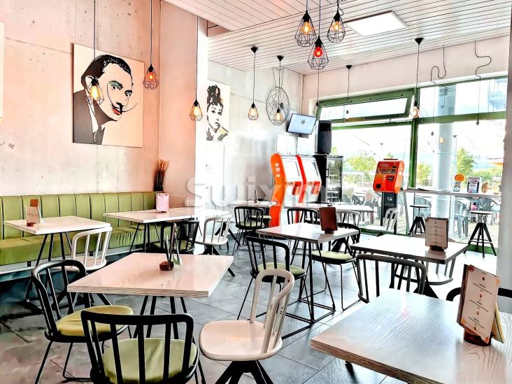 Vente Commerce Meyrin 1 pièce 142 m²