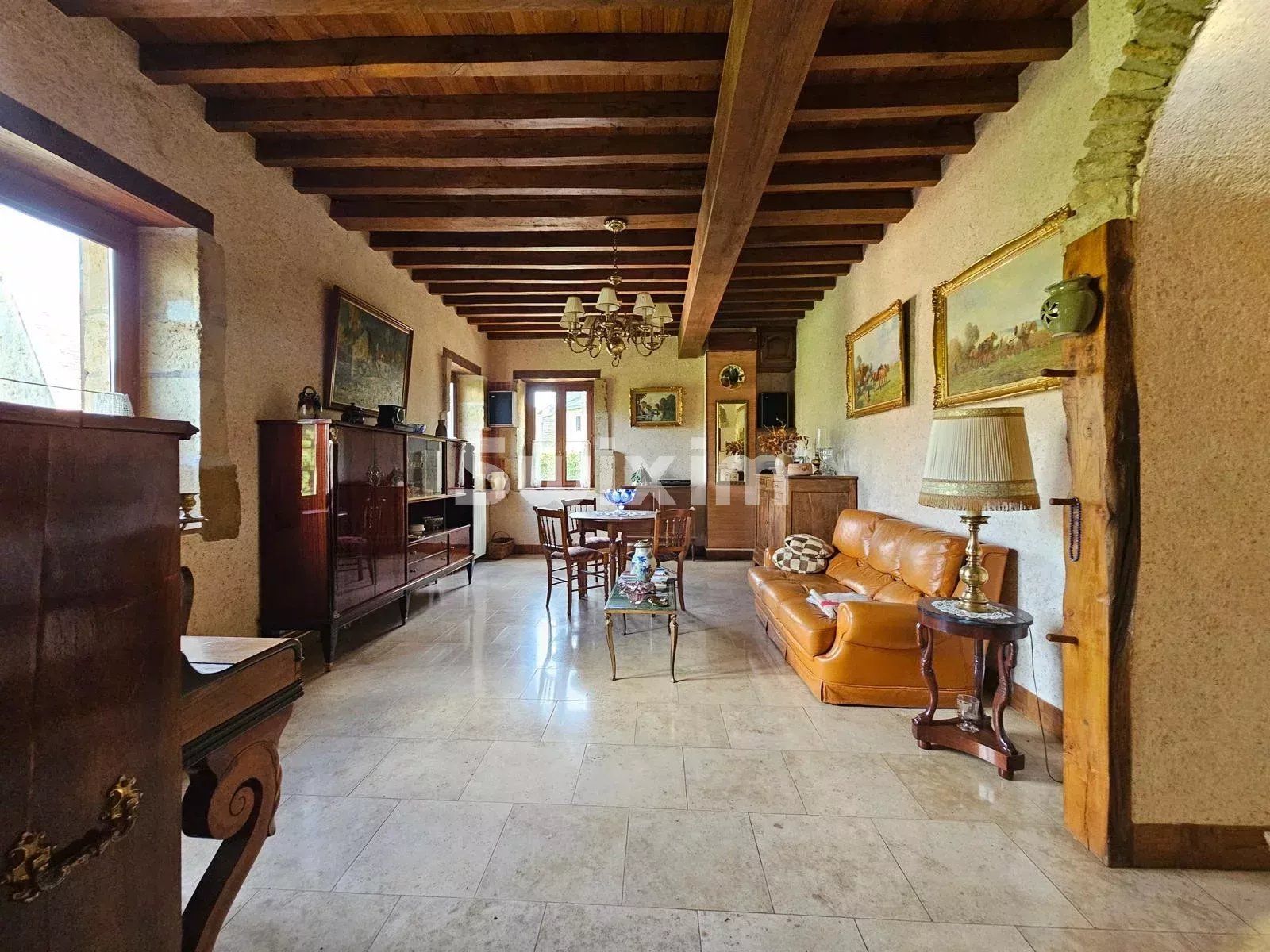 house 7 Rooms for sale on Bazoches (58190)