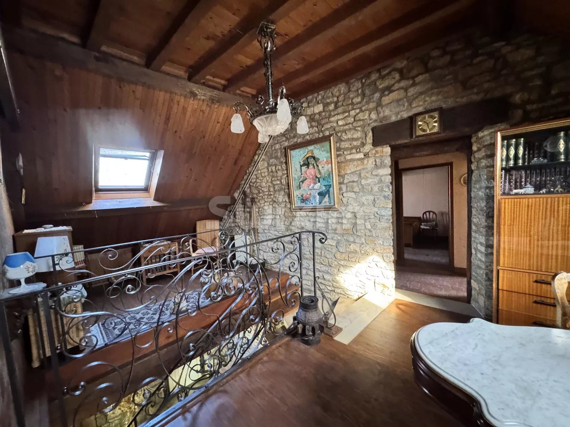 casa 6 Quartos para venda sobre Vézelay (89450)