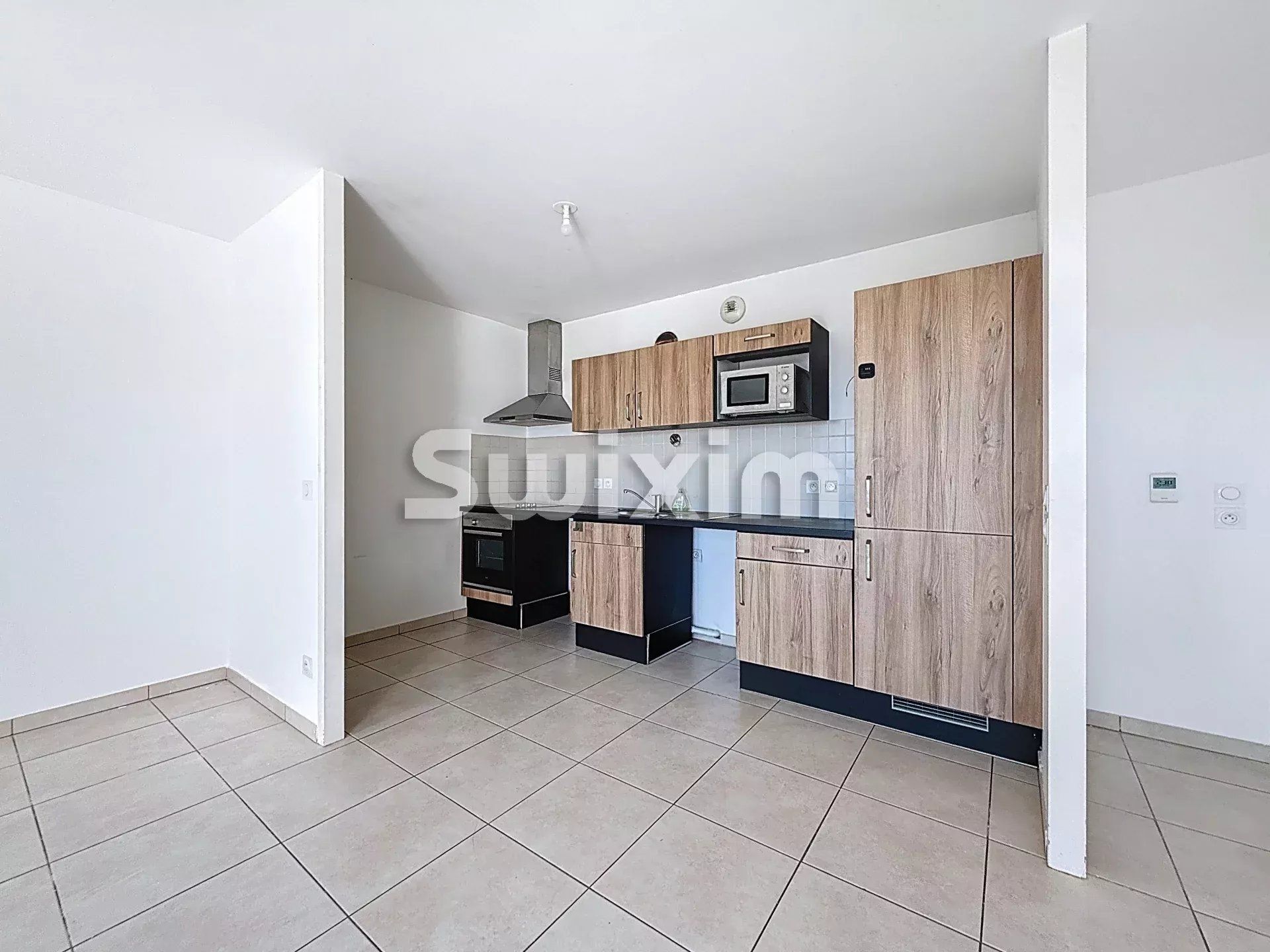 apartamento 3 Quartos para venda sobre Gex (01170)