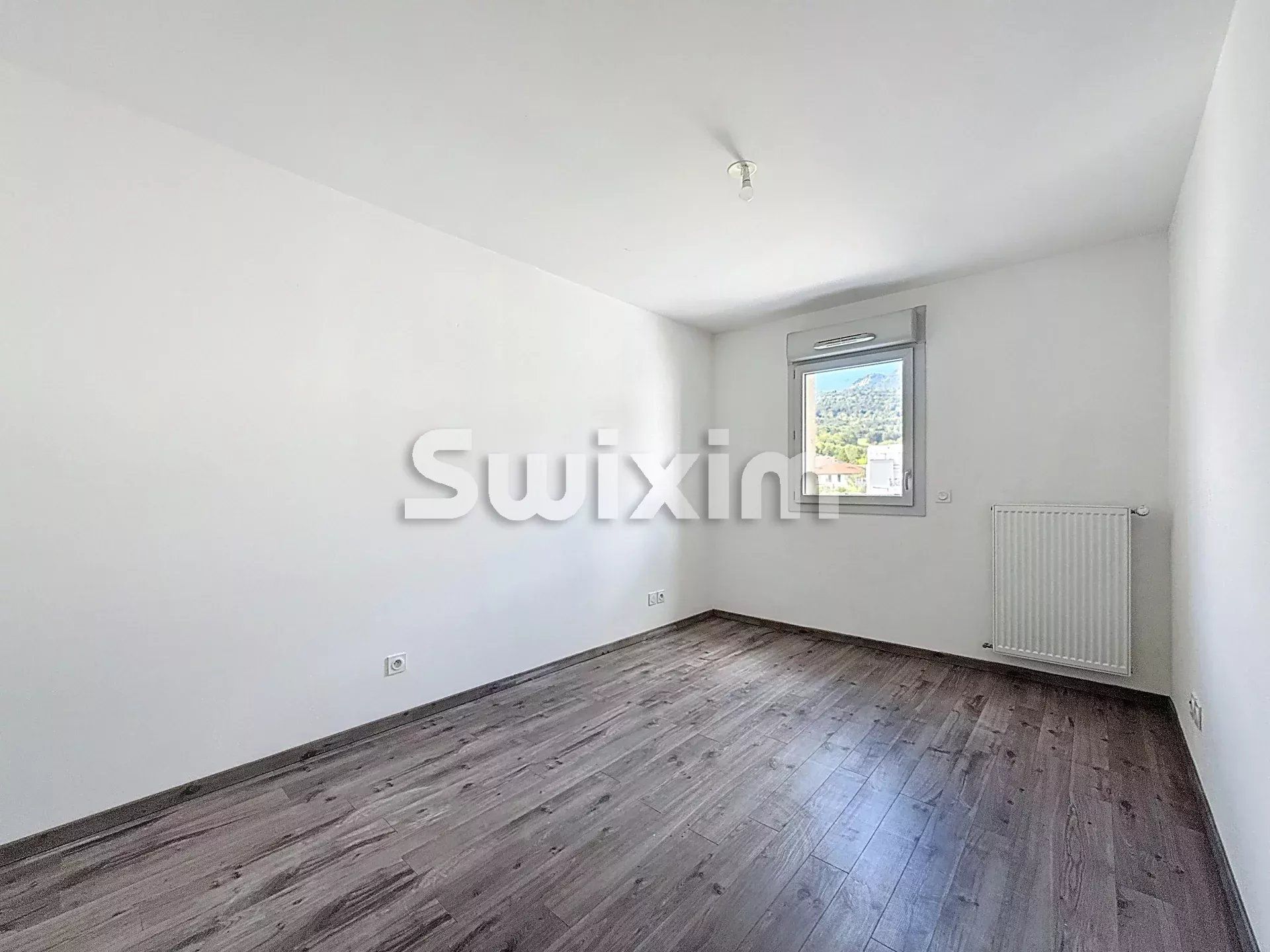 apartamento 3 Quartos para venda sobre Gex (01170)