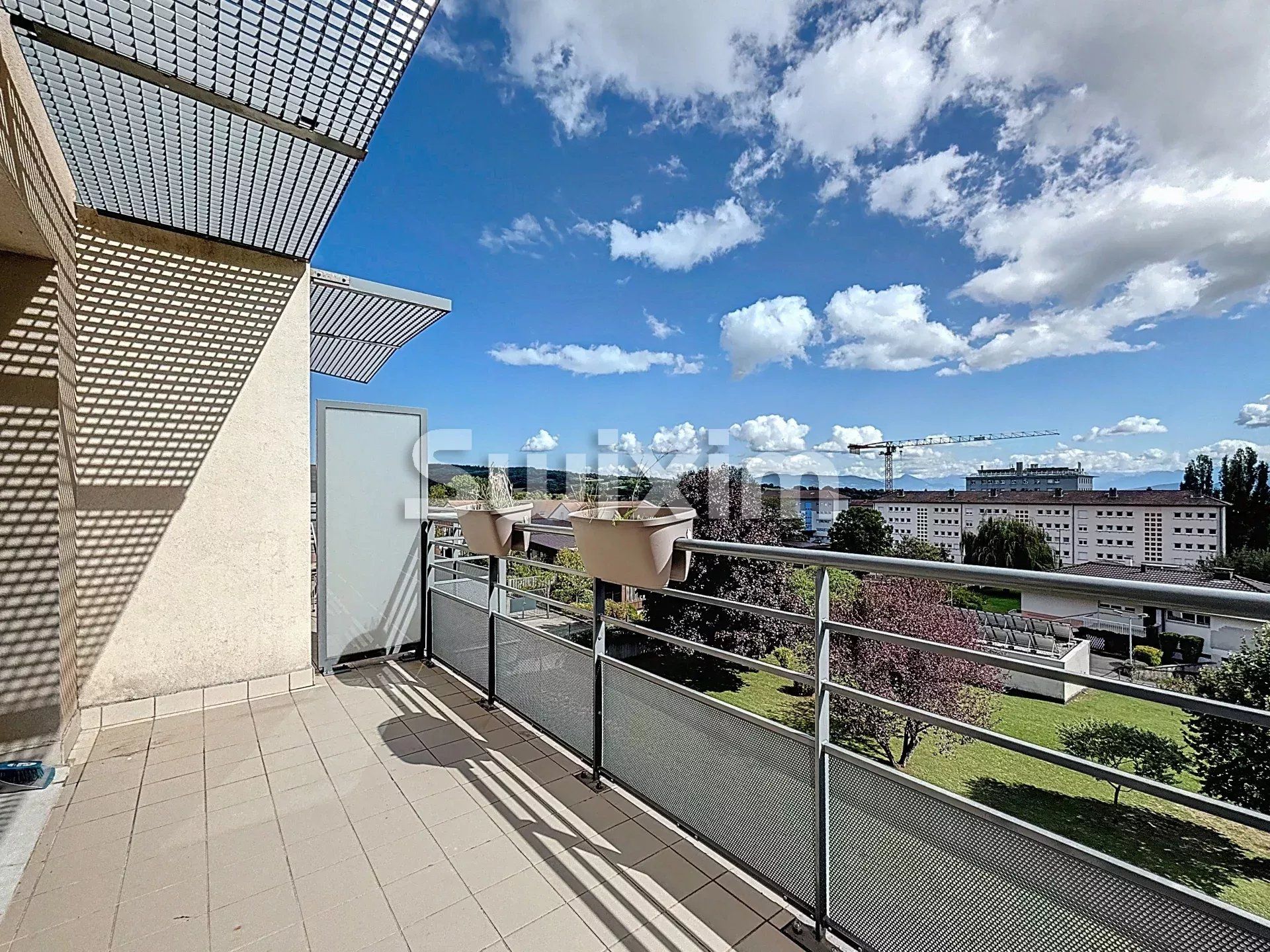 apartamento 3 Quartos para venda sobre Gex (01170)