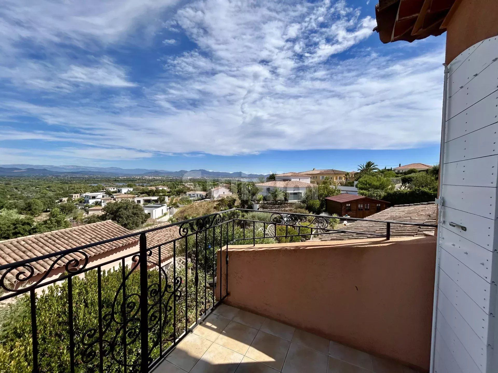 villa 6 Pièces en vente sur Saint Aygulf (83370)