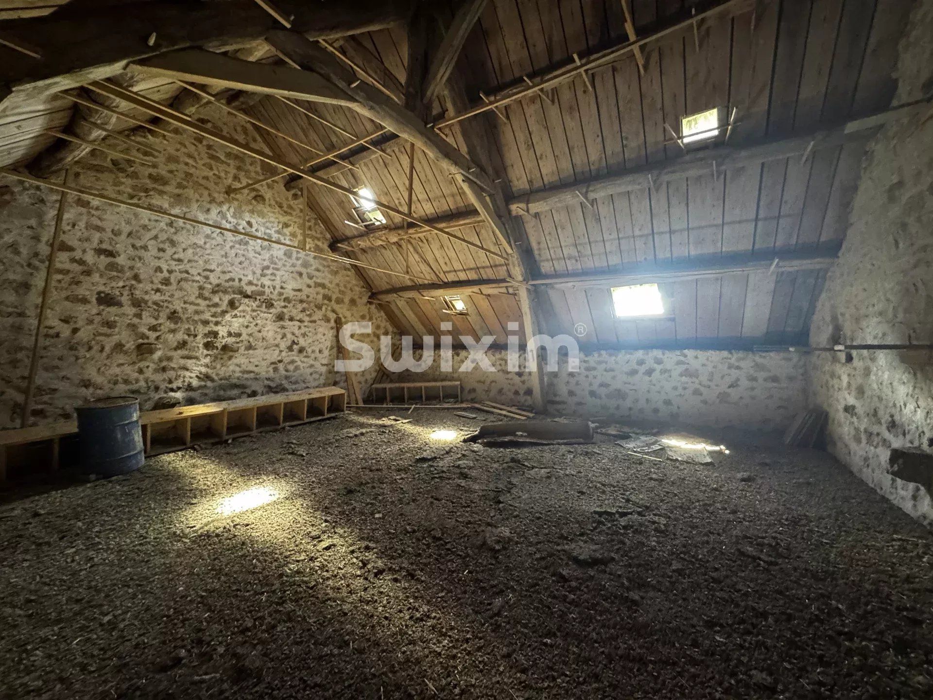 casa 6 Quartos para venda sobre Saint-Didier (21210)