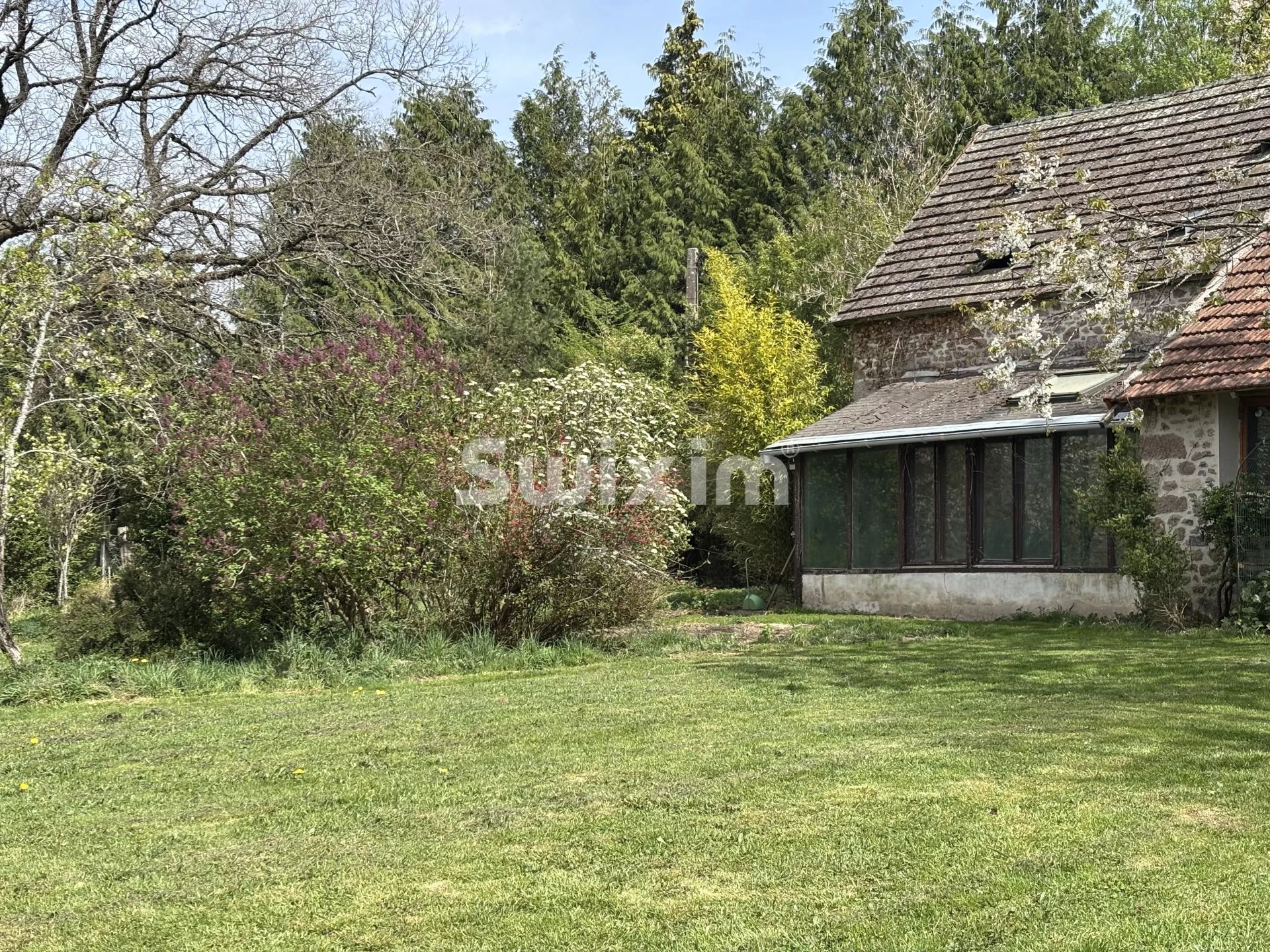 house 6 Rooms for sale on Saint-Didier (21210)