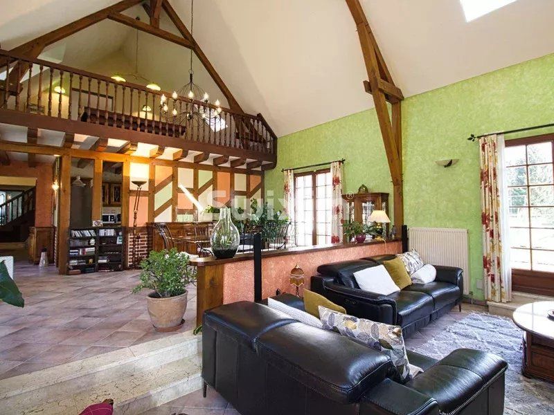 casa 7 Camere in vendita su Orléans (45000)