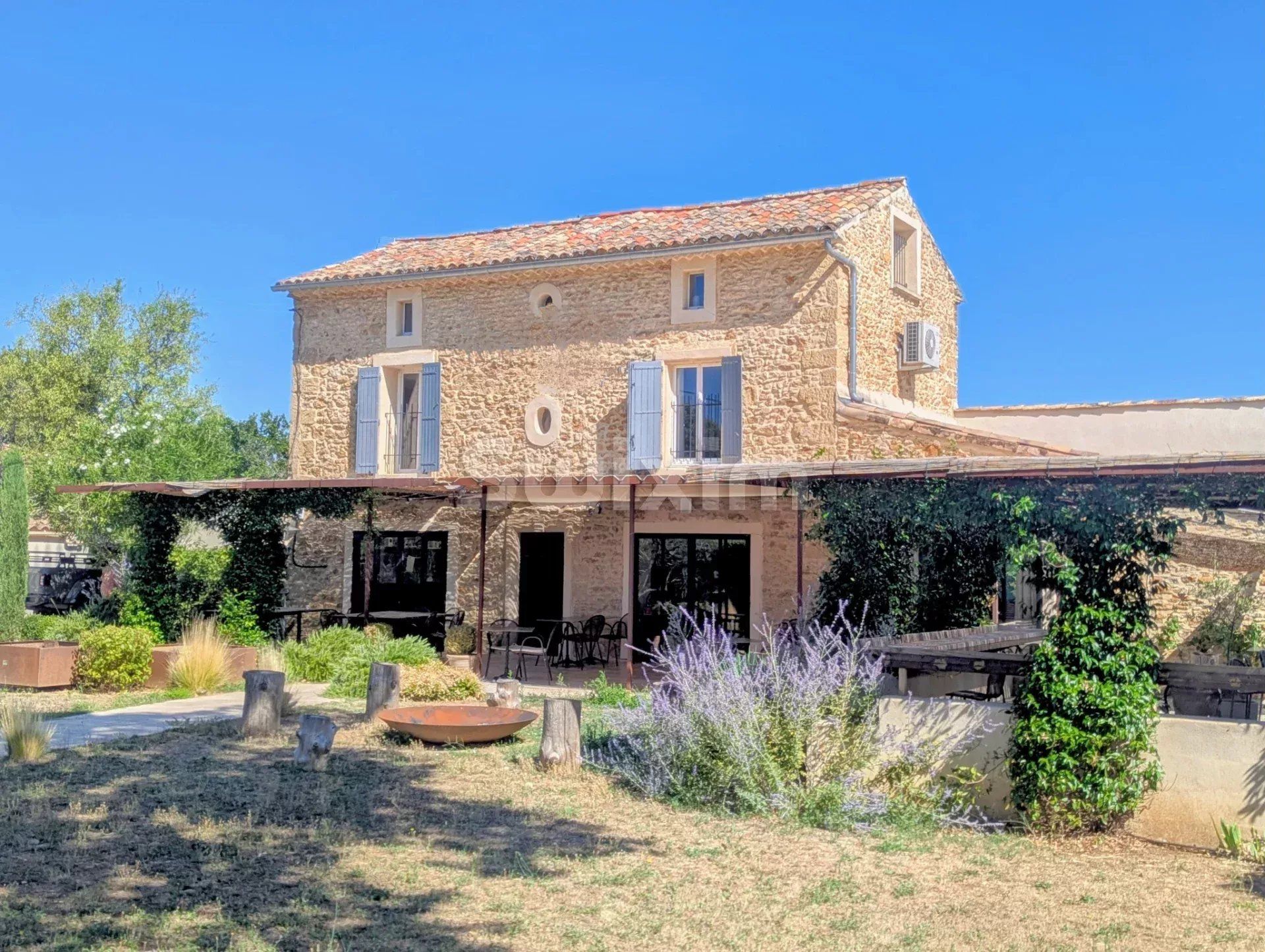 mas 8 Pièces en vente sur Uzès (30700)