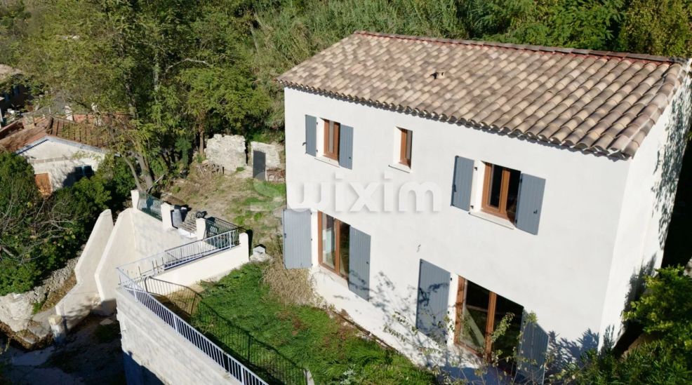 Vente Villa Arpaillargues-et-Aureillac 3 Pièces 84 m²