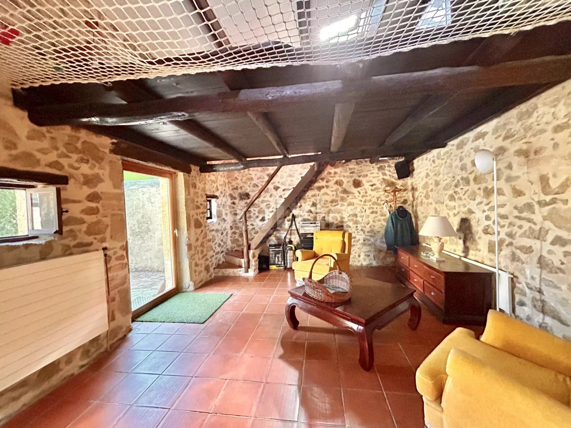 maison 4 Pièces en vente sur Saint-Victor-la-Coste (30290)