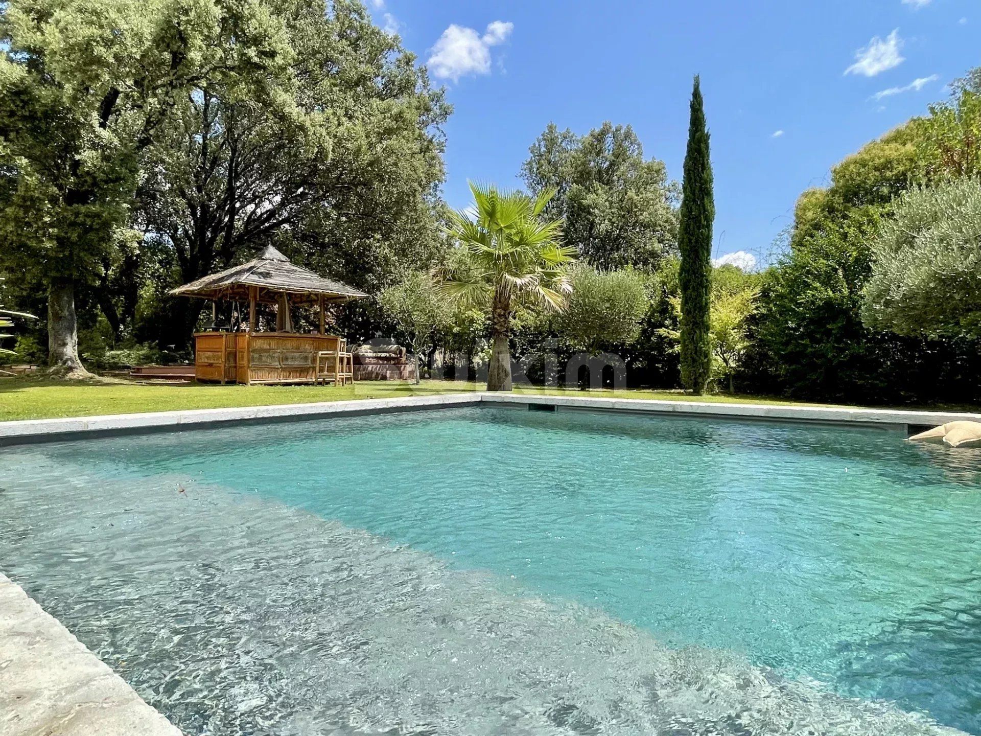 villa 5 Camere in vendita su Saint-Jean-du-Pin (30140)