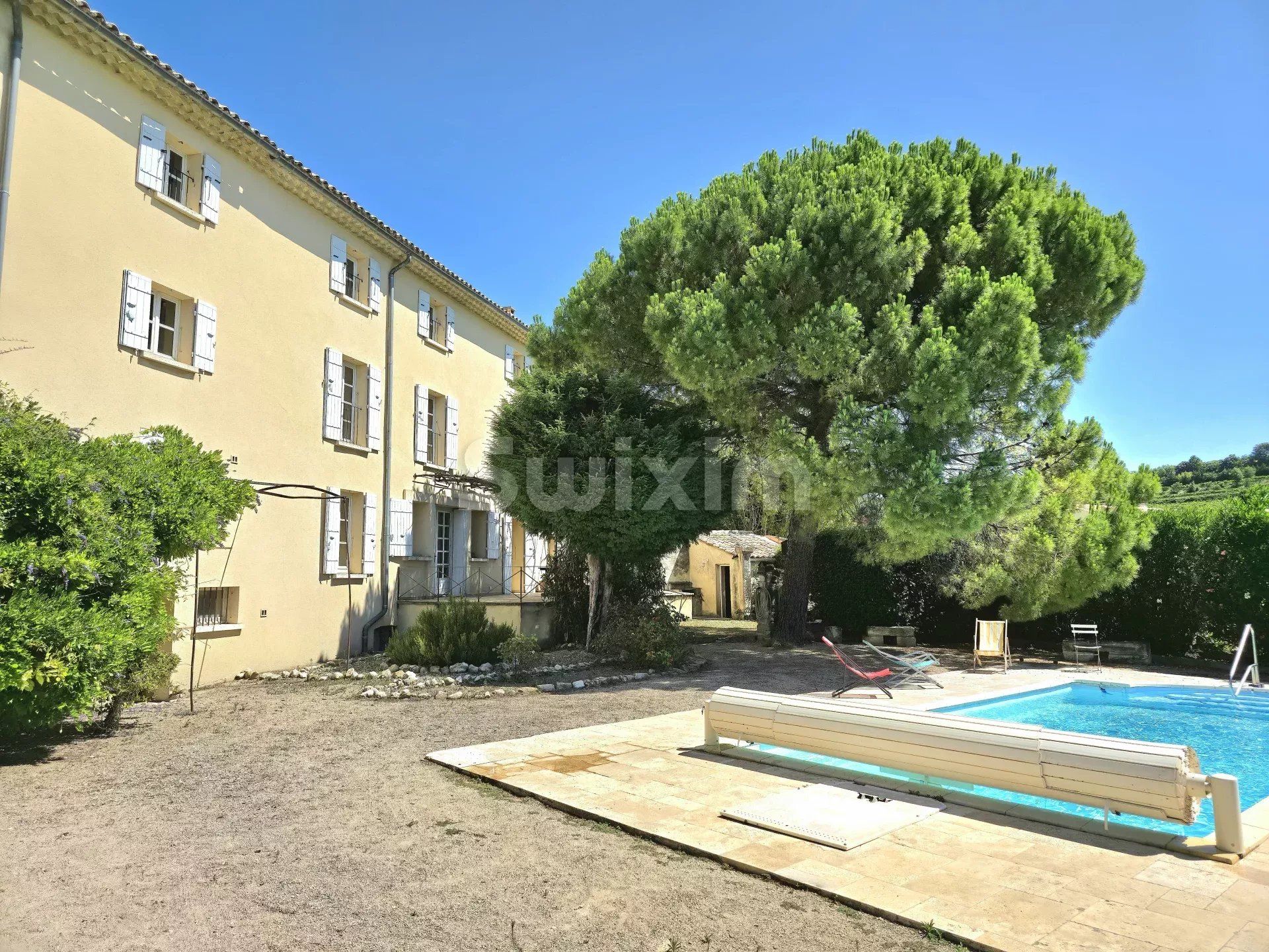 casa 8 Quartos para venda sobre Visan (84820)